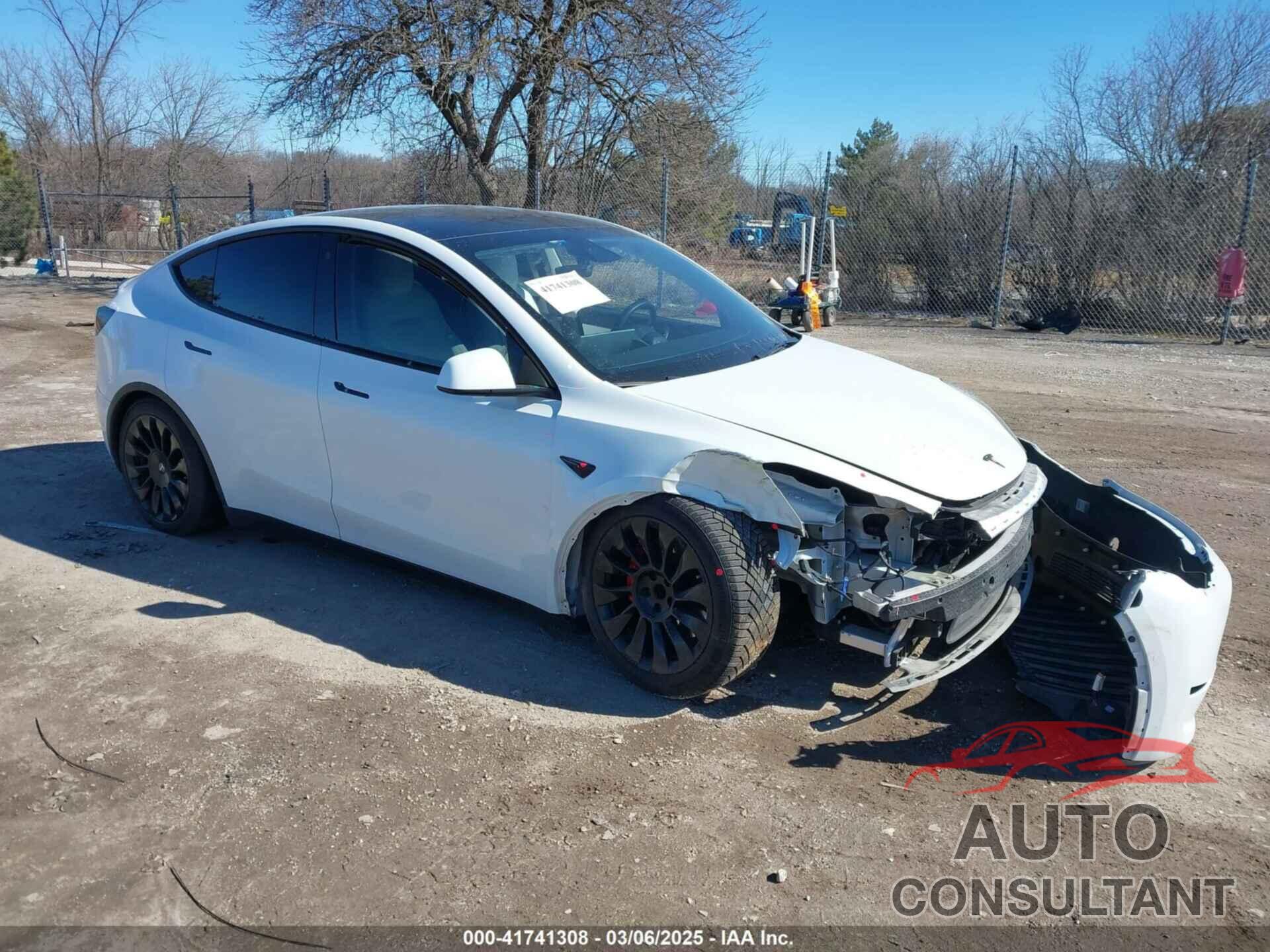 TESLA MODEL Y 2022 - 7SAYGDEF2NF372096