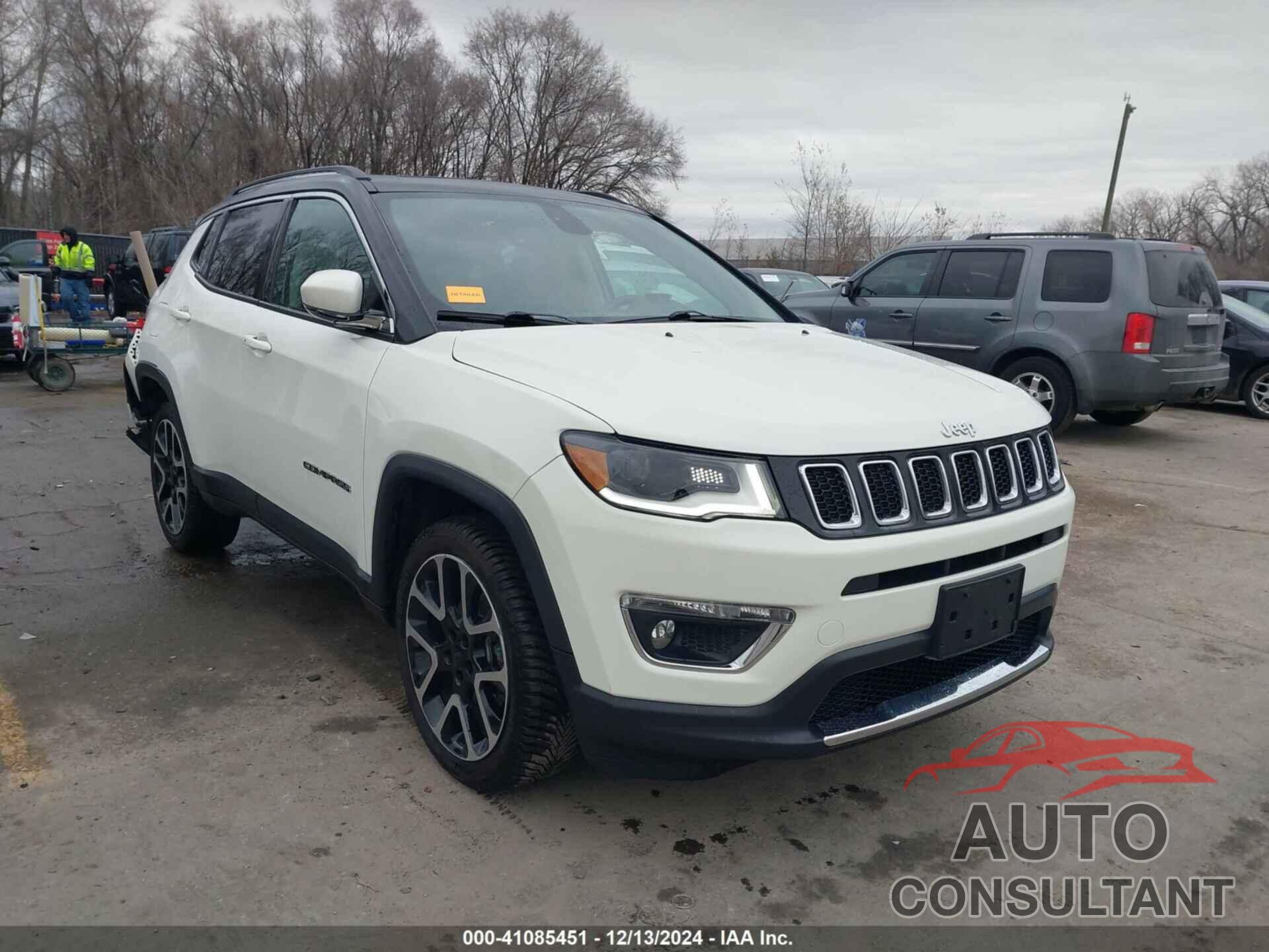 JEEP COMPASS 2019 - 3C4NJDCBXKT682754