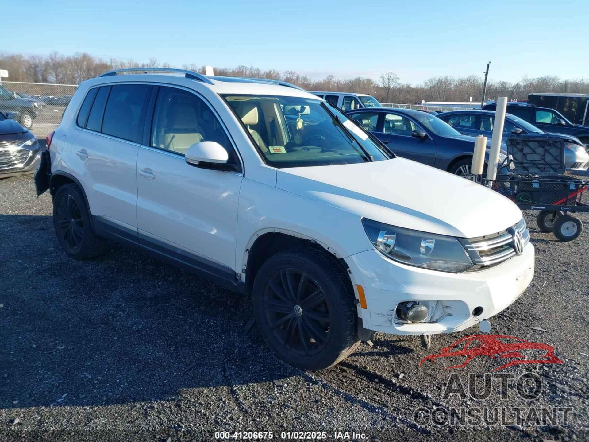 VOLKSWAGEN TIGUAN 2012 - WVGAV7AX3CW532429