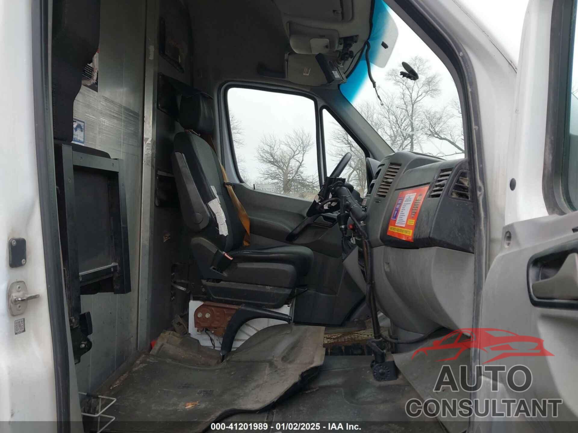 MERCEDES-BENZ SPRINTER 2500 2015 - WD3PE8DB0FP132017