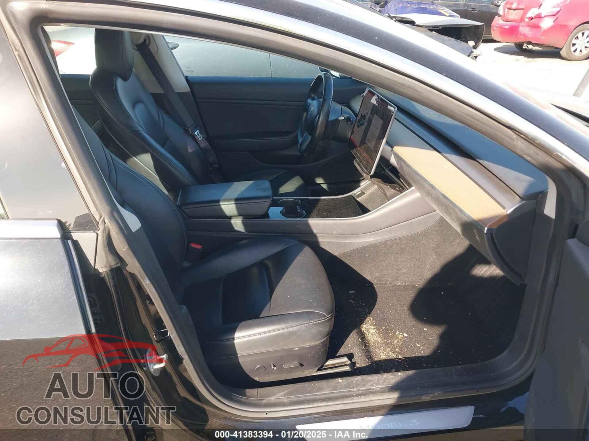 TESLA MODEL 3 2019 - 5YJ3E1EA4KF311022