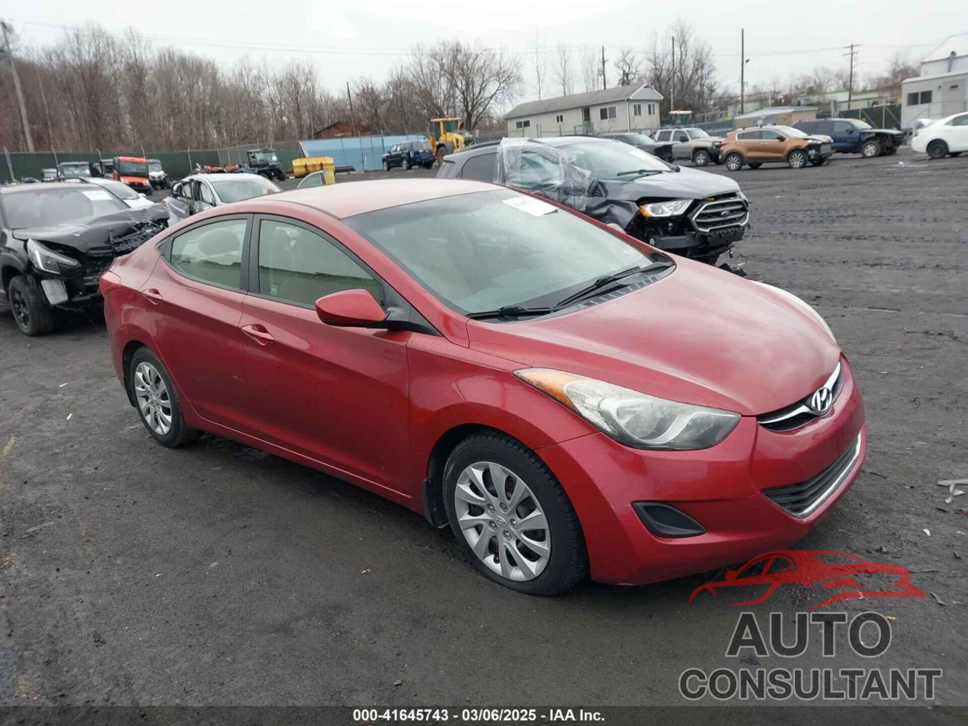 HYUNDAI ELANTRA 2013 - 5NPDH4AE7DH185314