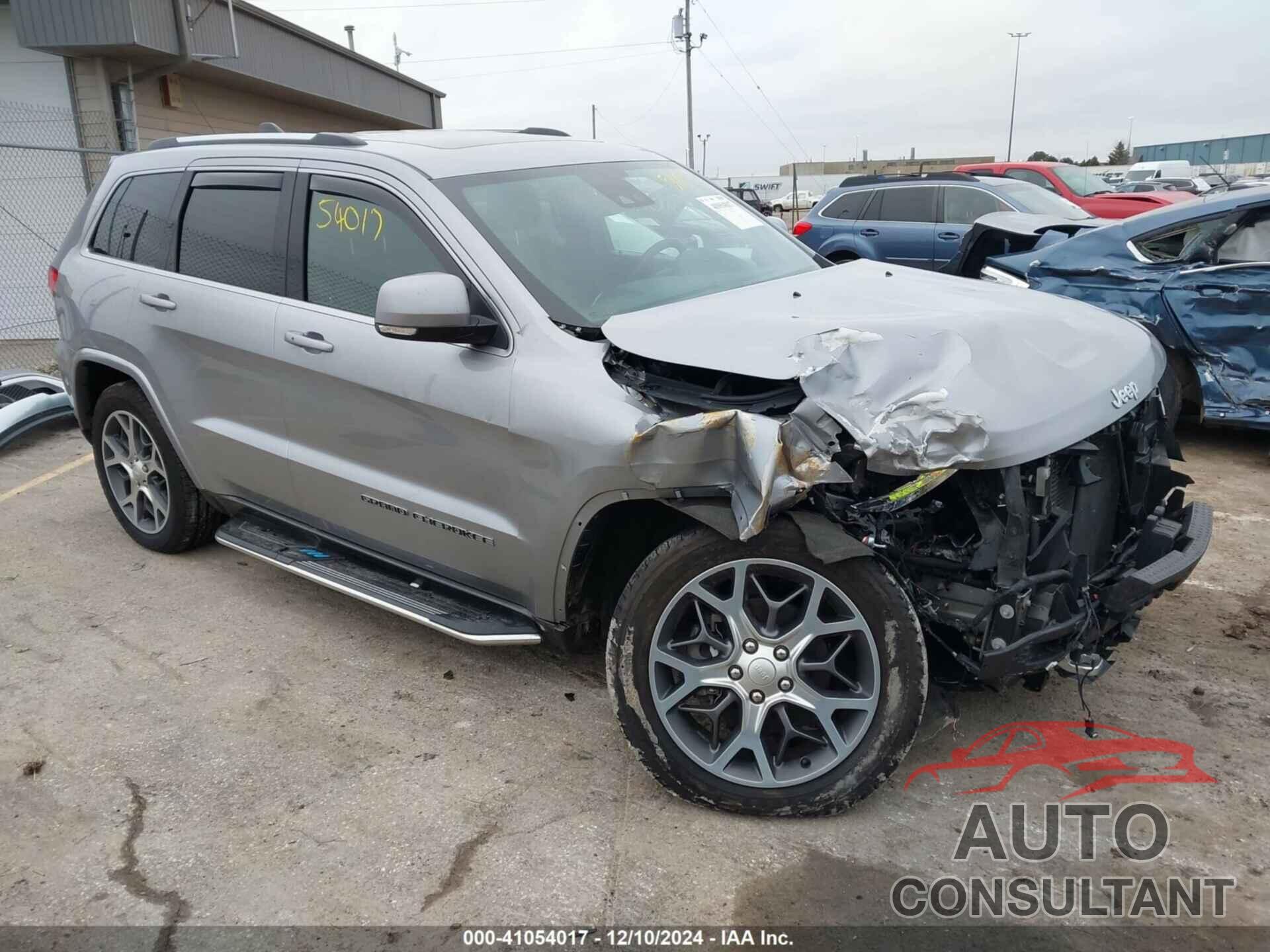JEEP GRAND CHEROKEE 2018 - 1C4RJFBG5JC237522