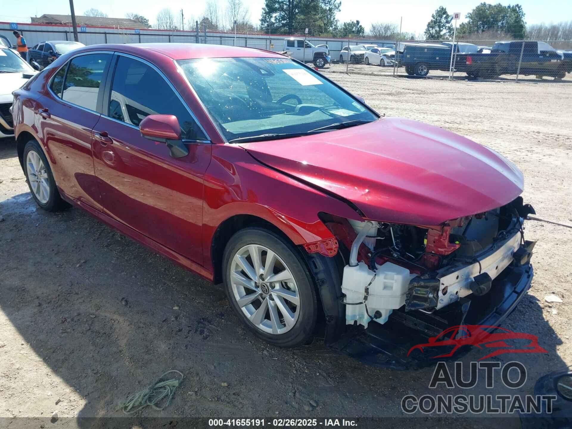 TOYOTA CAMRY 2021 - 4T1C11AK6MU601357