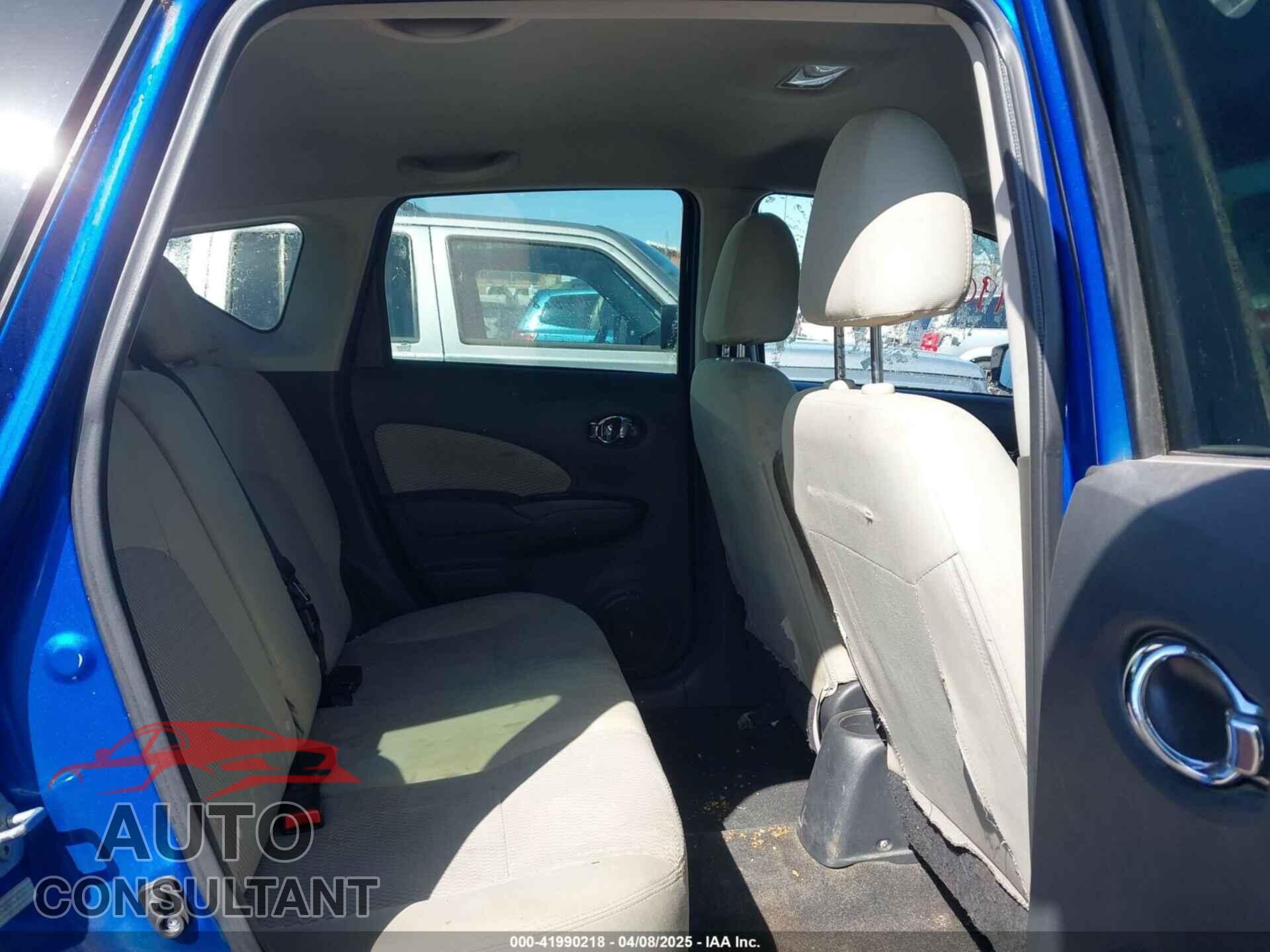 NISSAN VERSA NOTE 2015 - 3N1CE2CP2FL363577