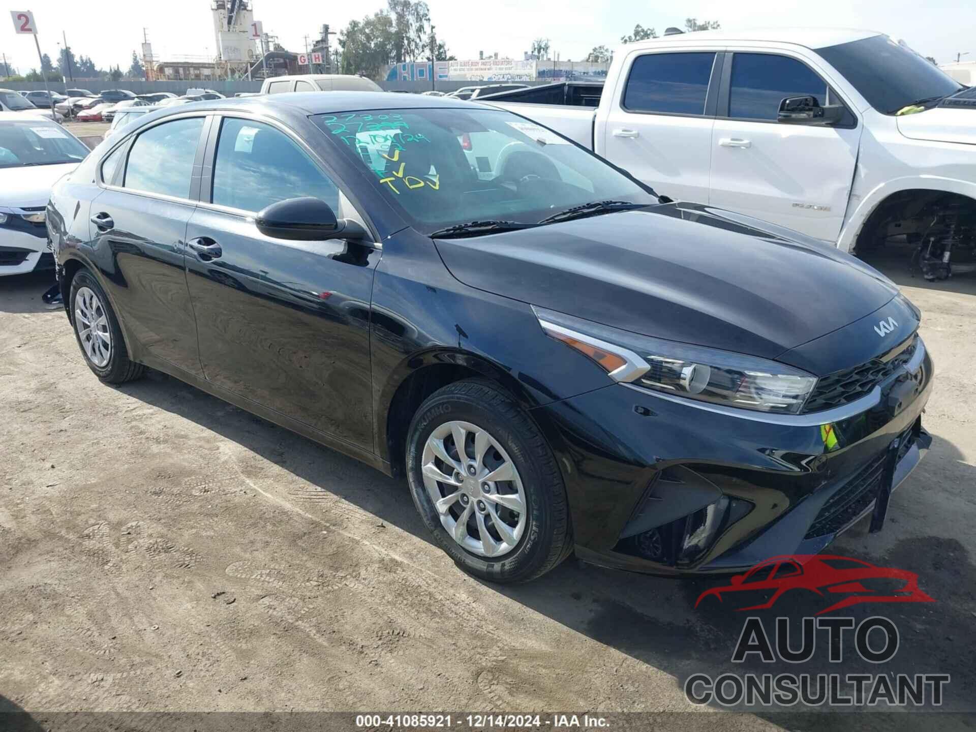 KIA FORTE 2022 - 3KPF24AD7NE441569