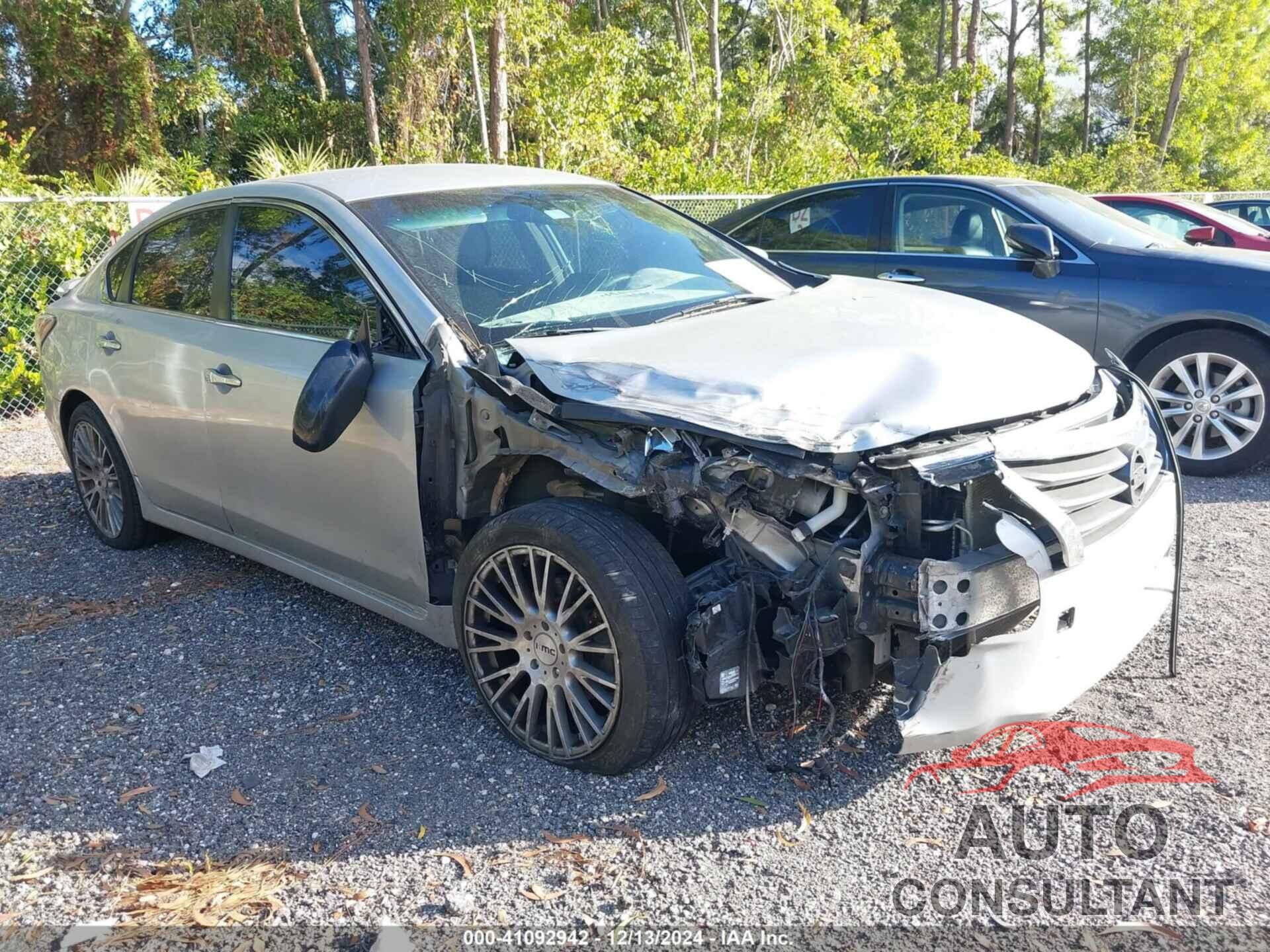 NISSAN ALTIMA 2015 - 1N4AL3AP0FC117485
