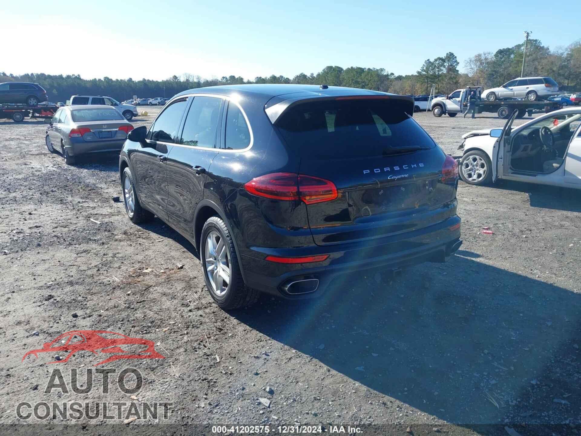 PORSCHE CAYENNE 2016 - WP1AA2A23GLA03561