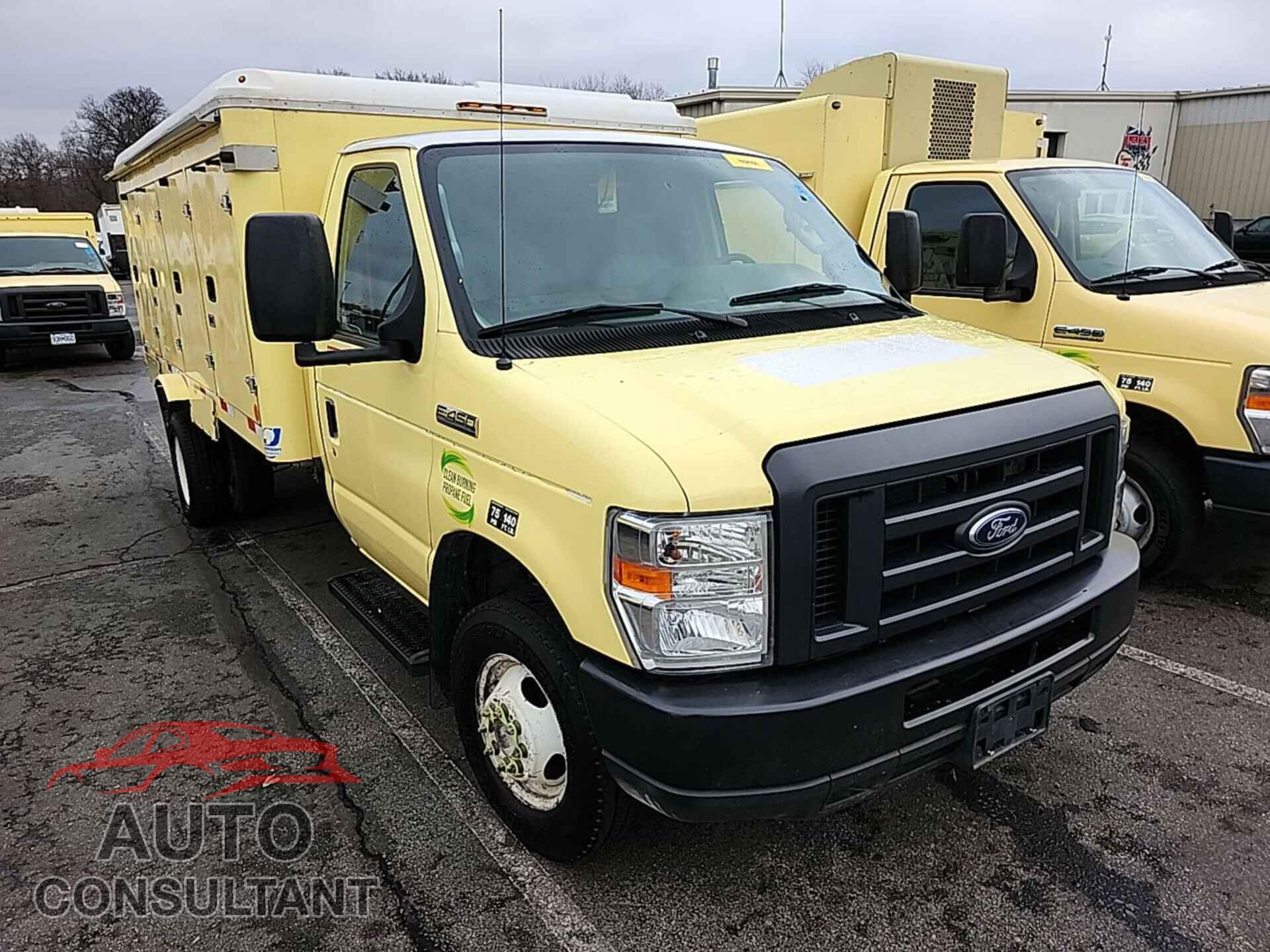 FORD E-450 CUTAWAY 2018 - 1FDXE4FS2JDC33321