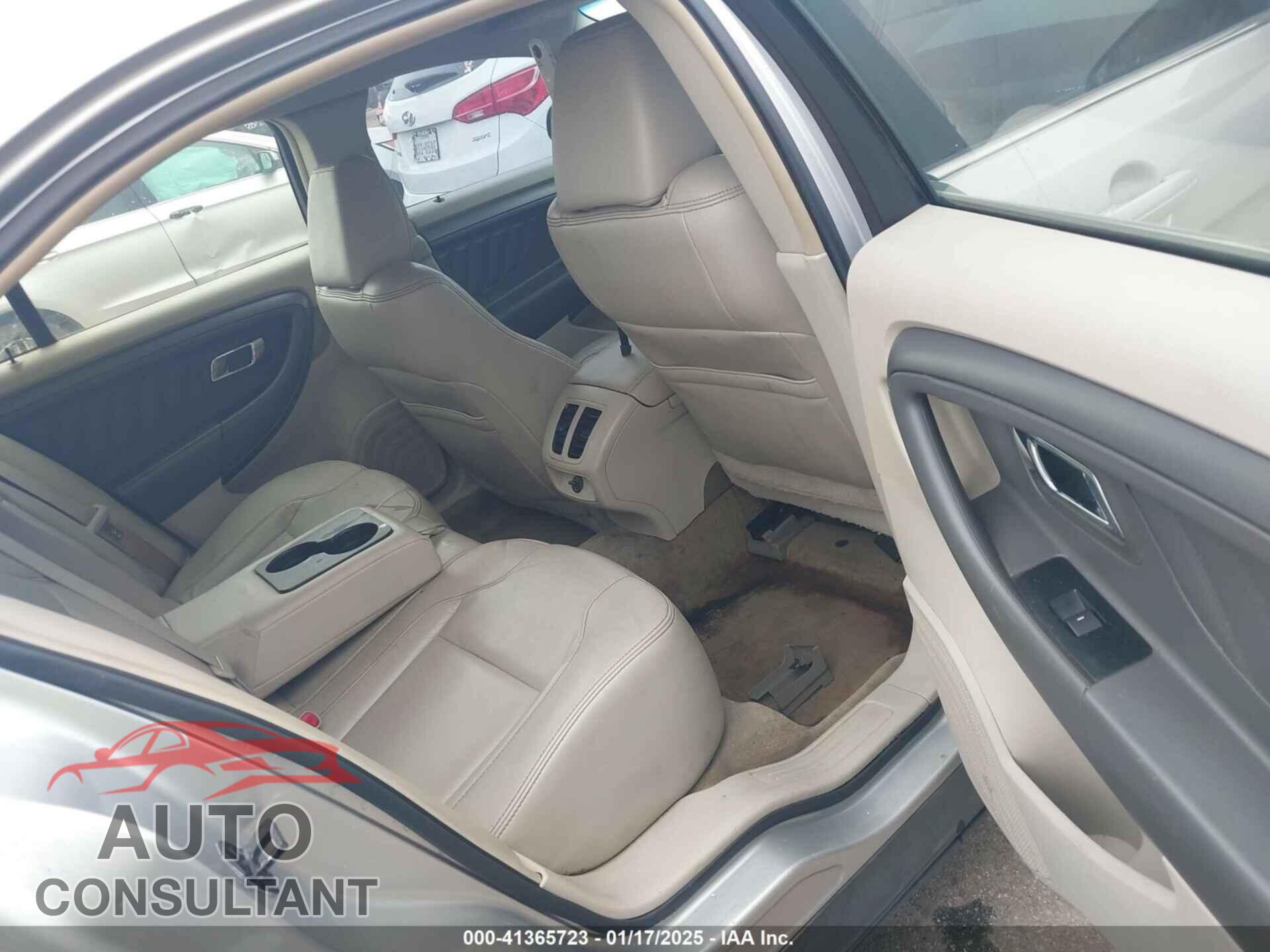 FORD TAURUS 2011 - 1FAHP2EW5BG169485