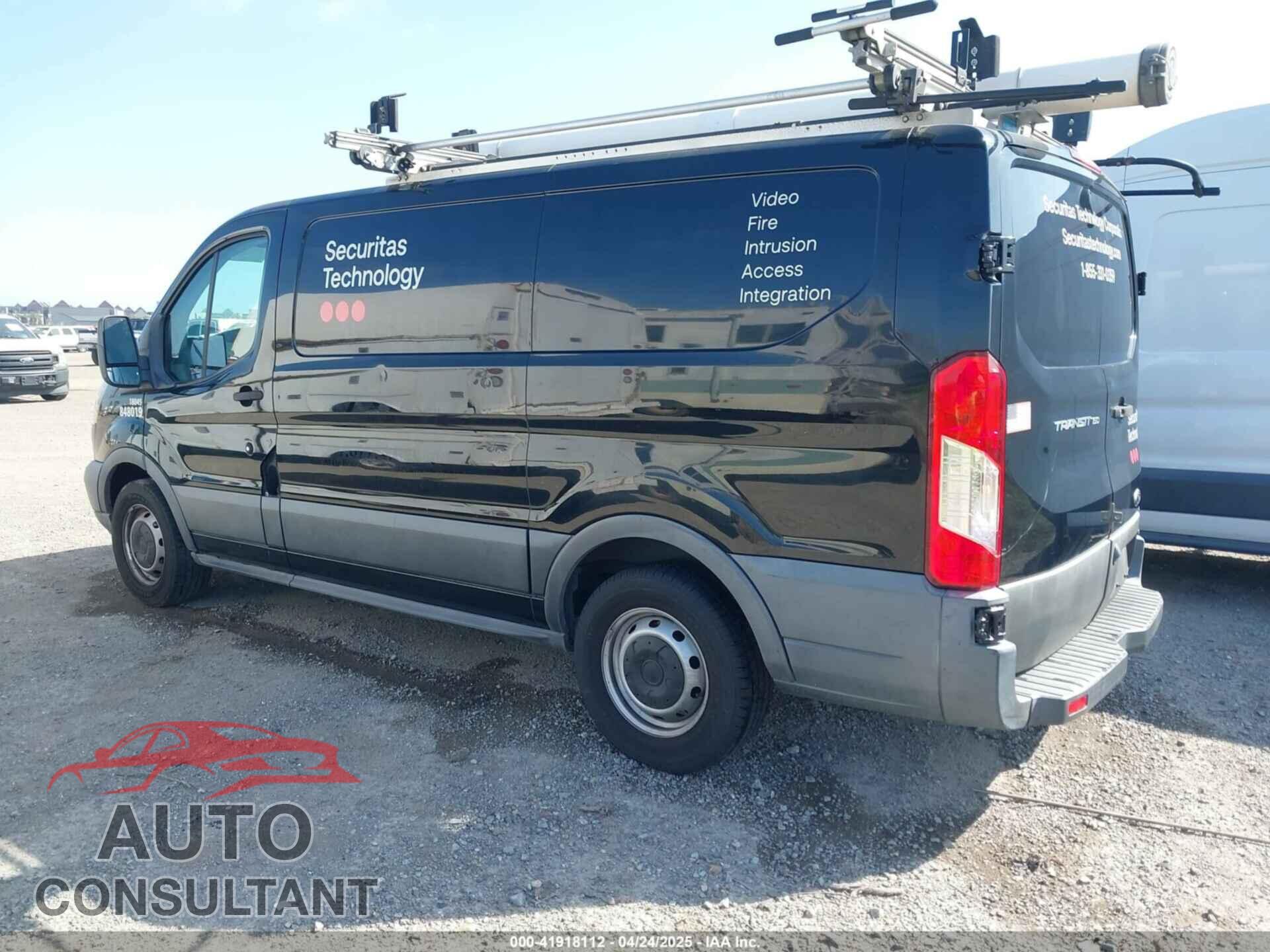 FORD TRANSIT-150 2018 - 1FTYE1YM3JKA11596