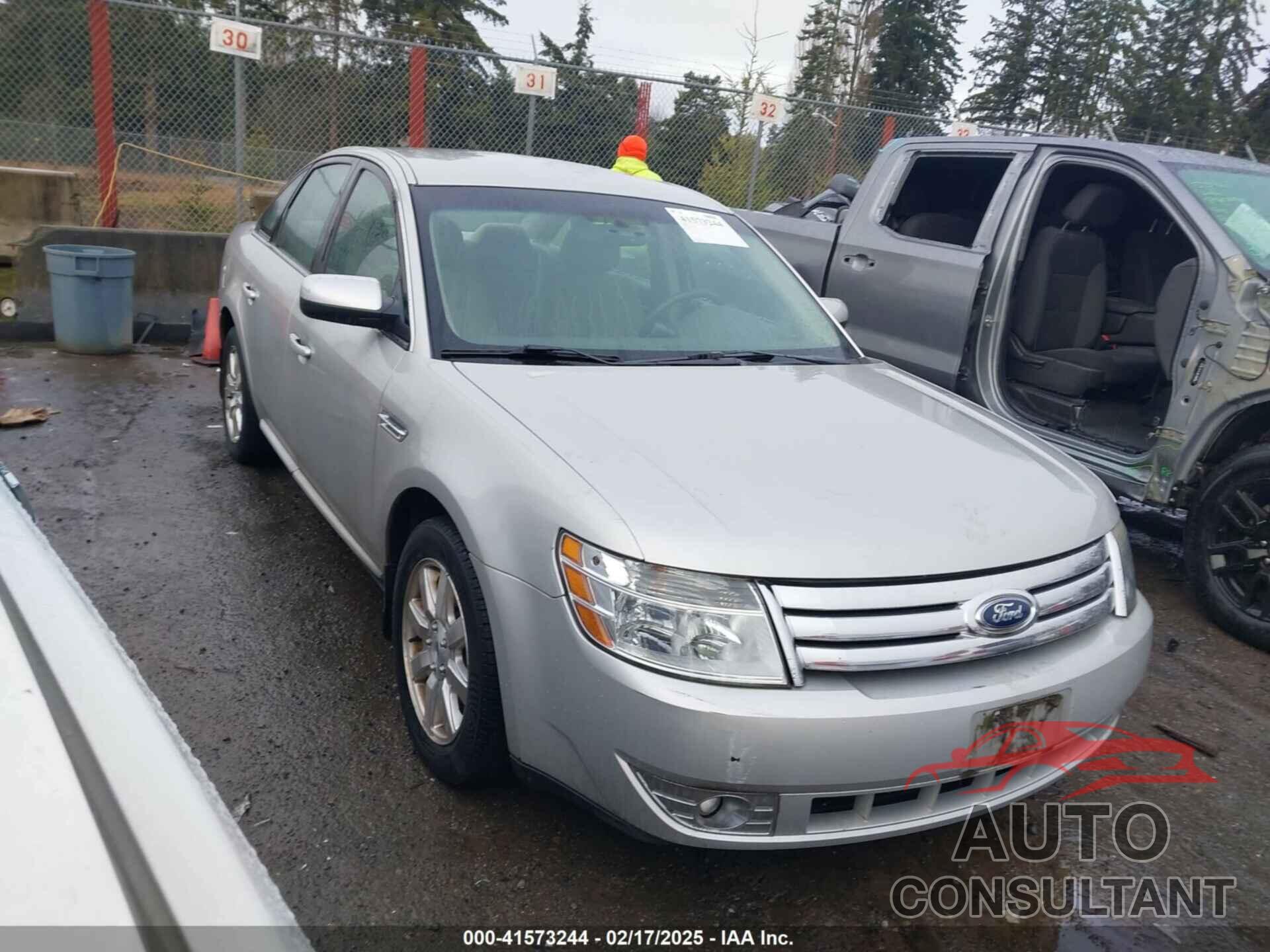 FORD TAURUS 2009 - 1FAHP23WX9G122613
