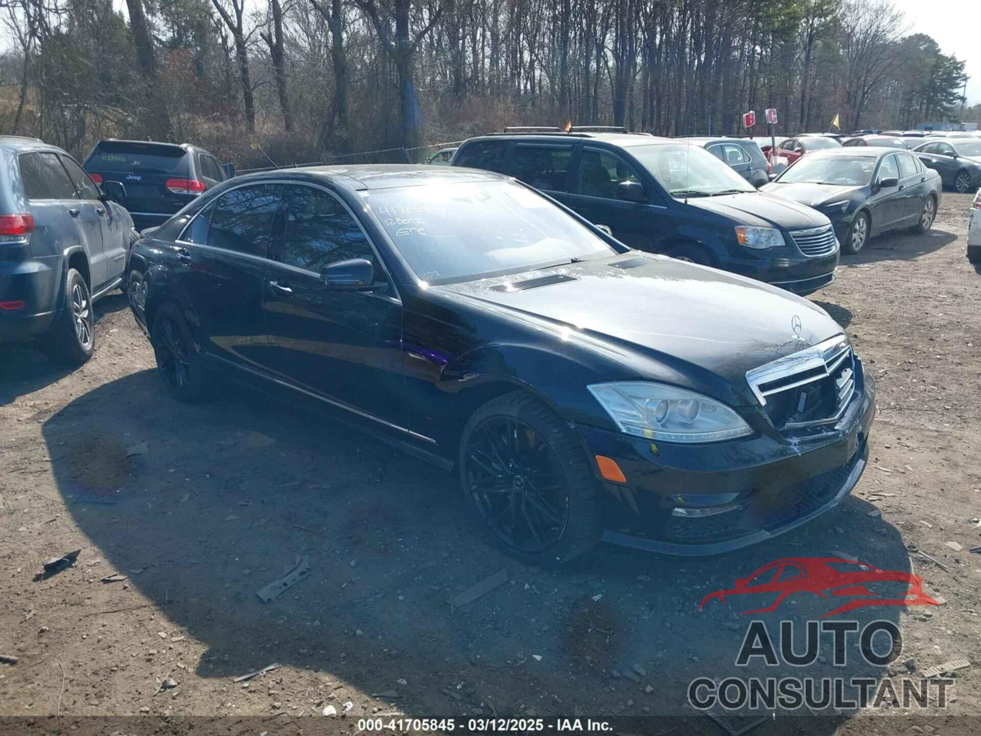 MERCEDES-BENZ S 63 AMG 2012 - WDDNG7EB5CA427487