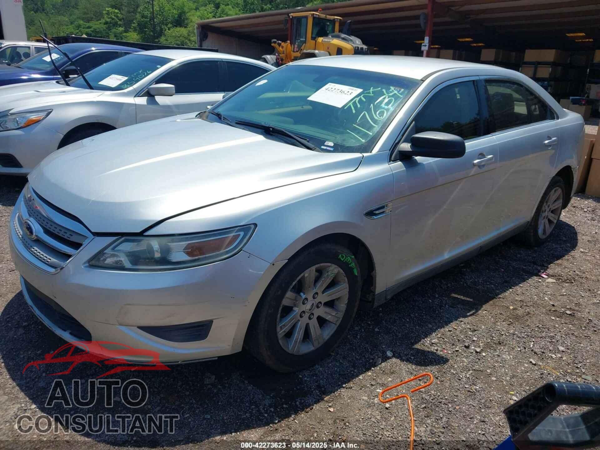 FORD TAURUS 2010 - 1FAHP2DW0AG117634