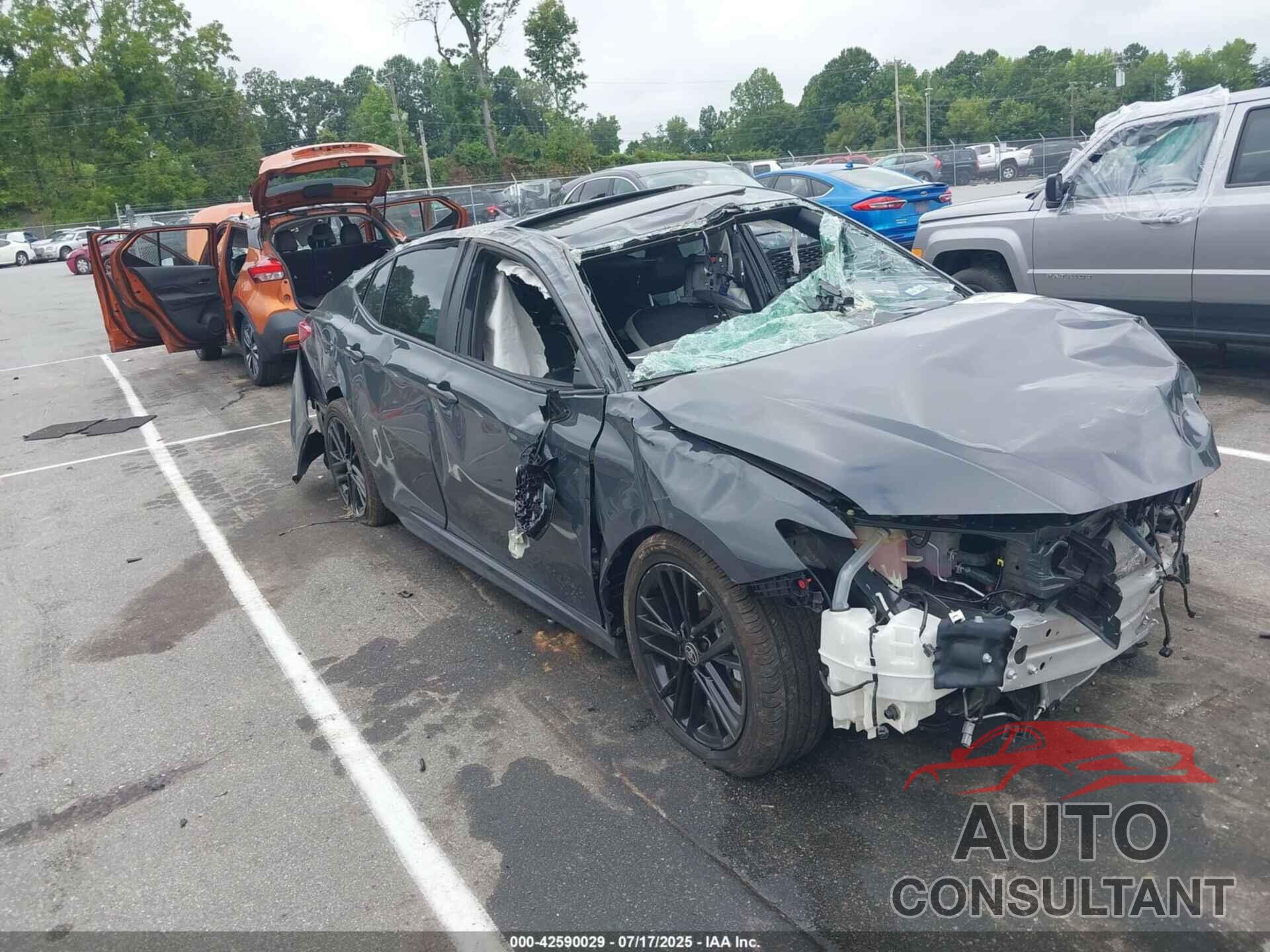 TOYOTA CAMRY 2025 - 4T1DAACK7SU041072