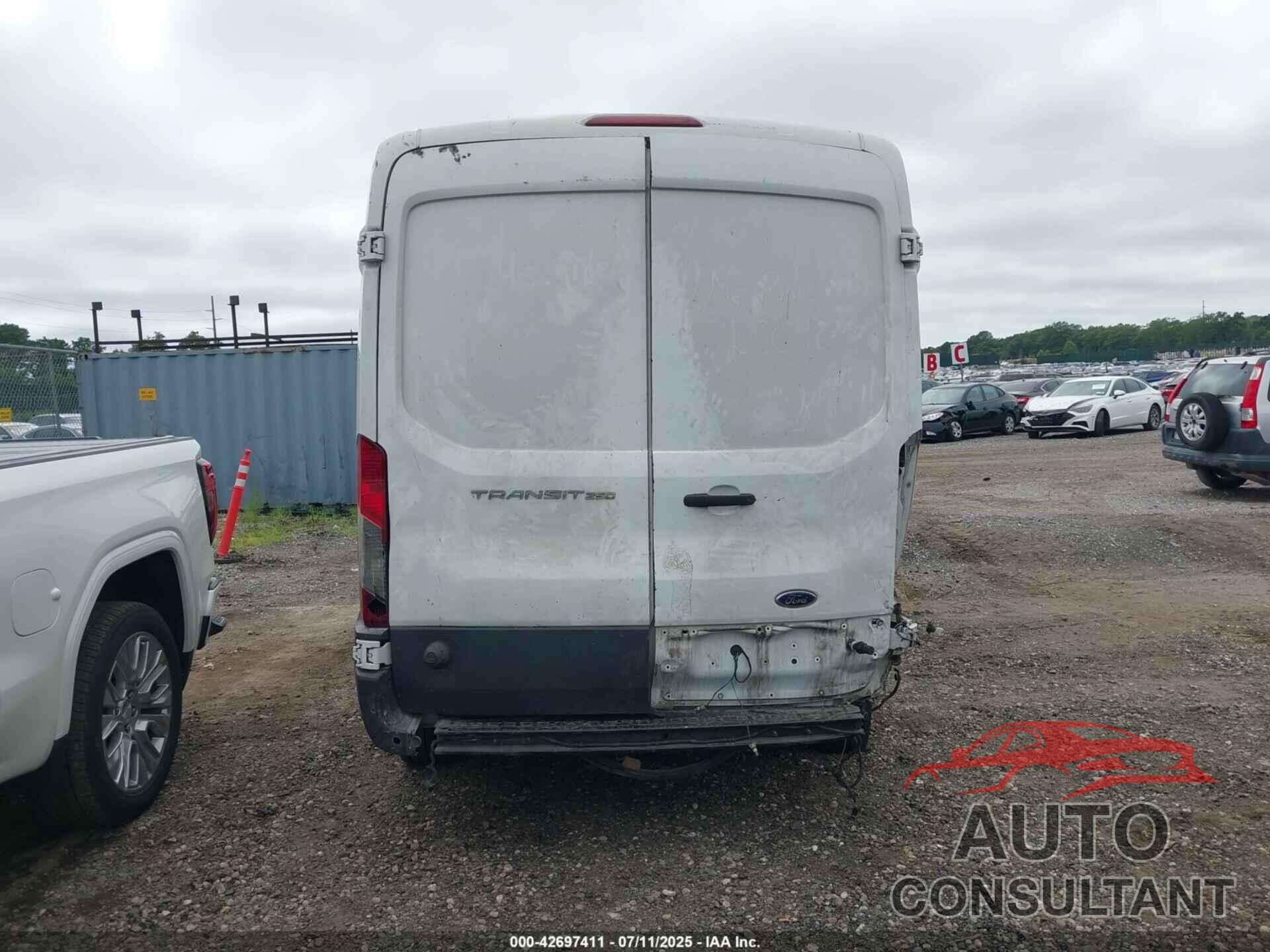 FORD TRANSIT-250 2016 - 1FTYR2CM2GKA13205