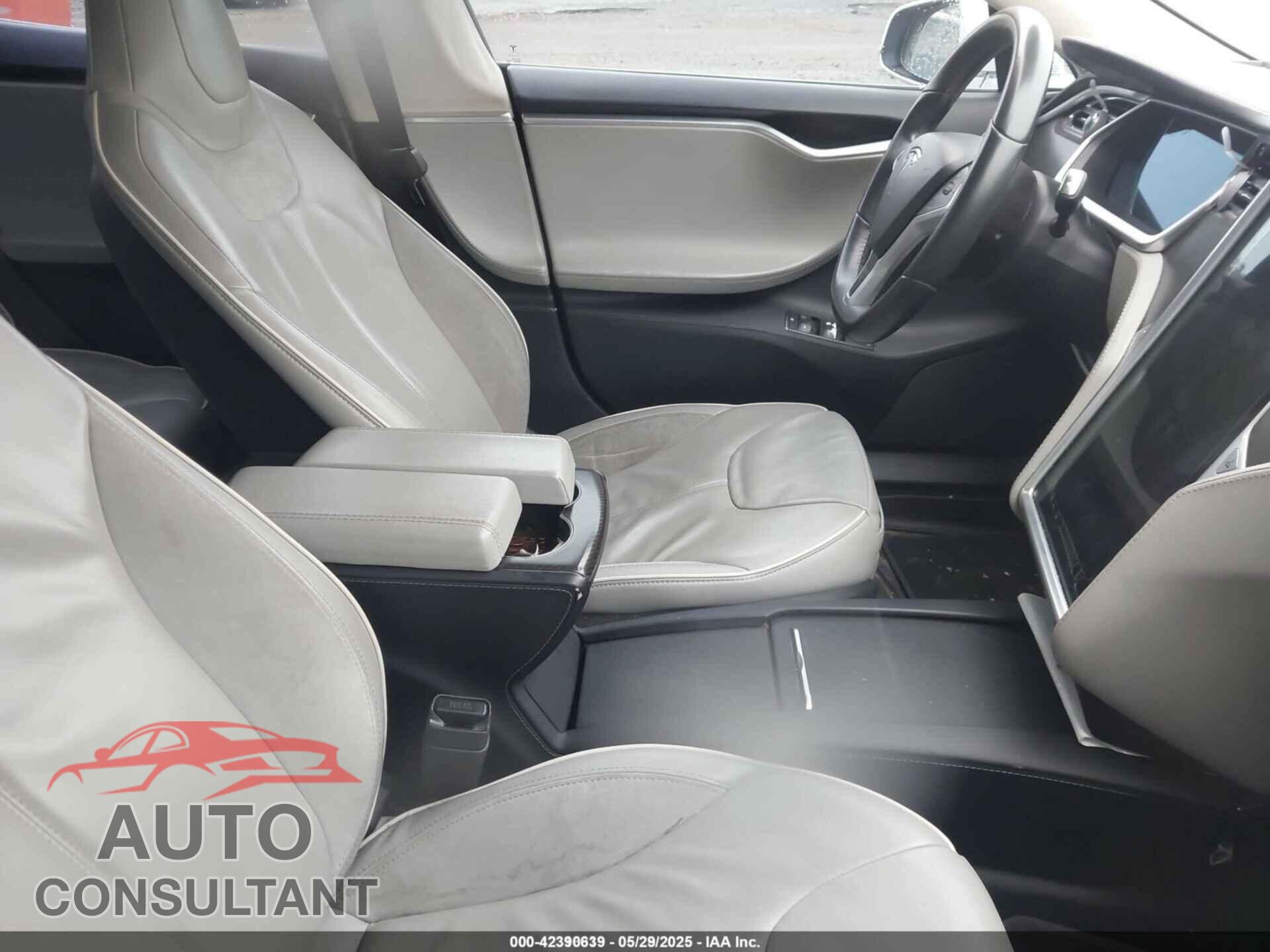 TESLA MODEL S 2013 - 5YJSA1DP6DFP04116