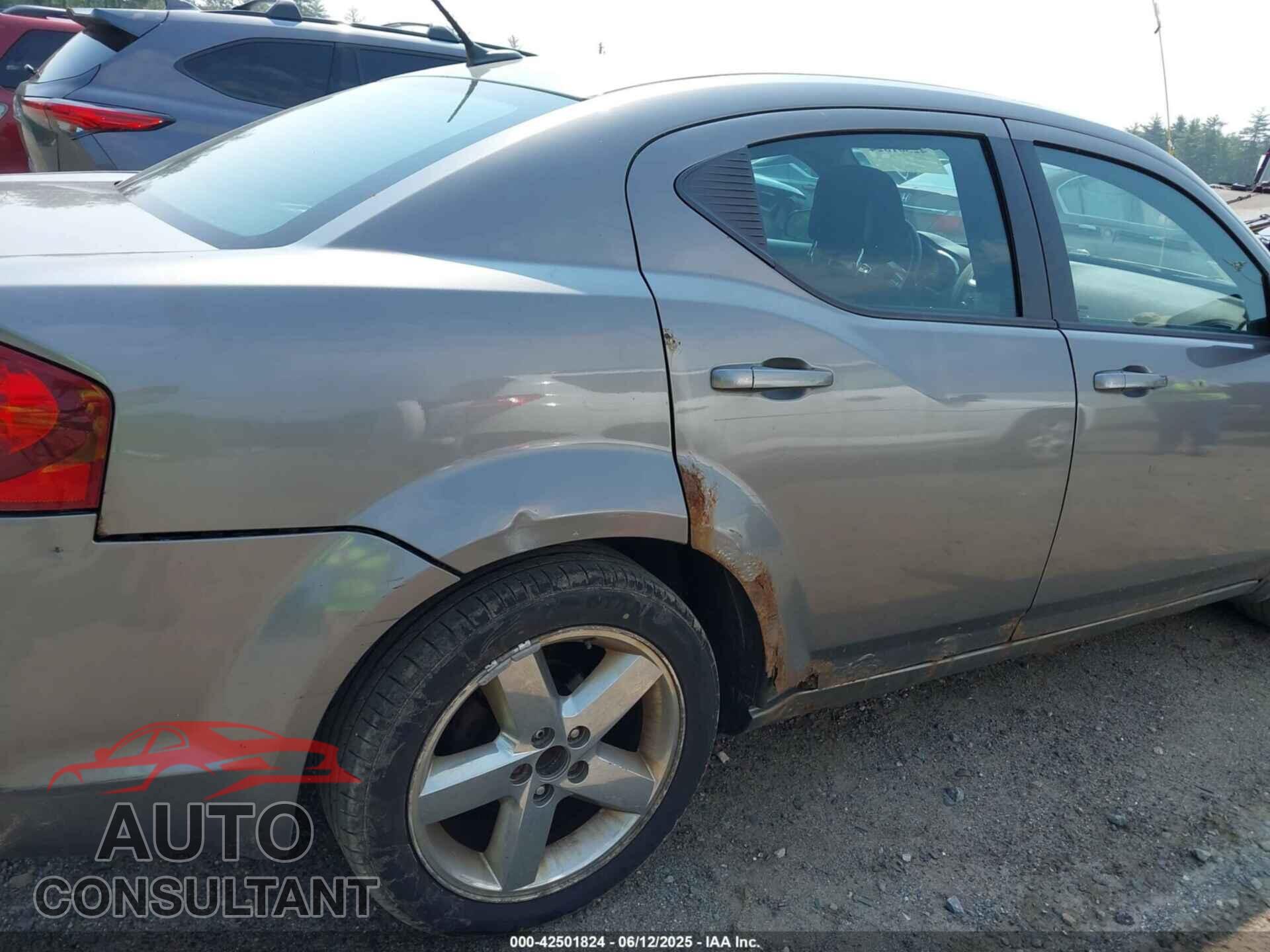 DODGE AVENGER 2013 - 1C3CDZAB0DN637571
