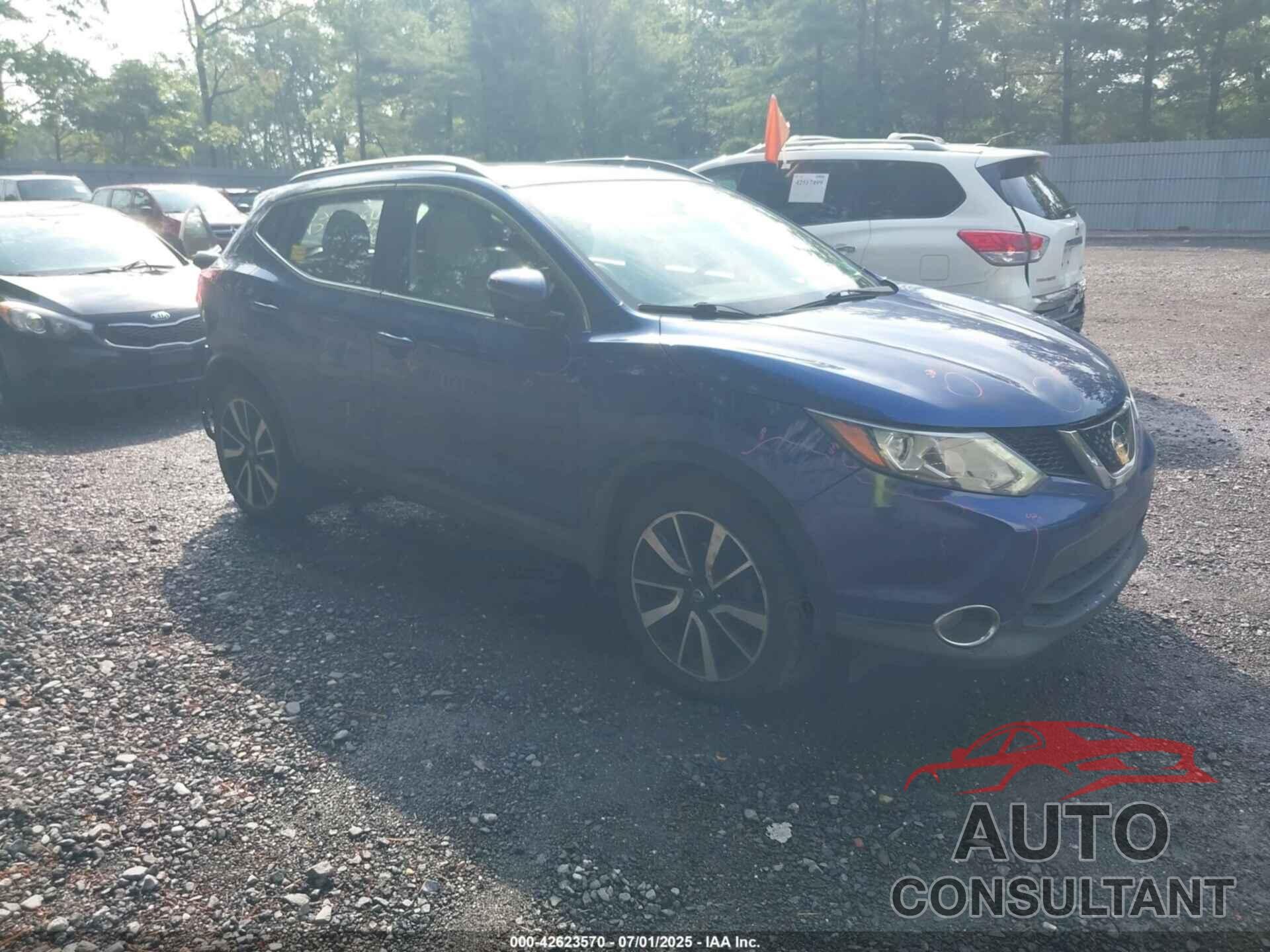NISSAN ROGUE SPORT 2018 - JN1BJ1CR2JW289566