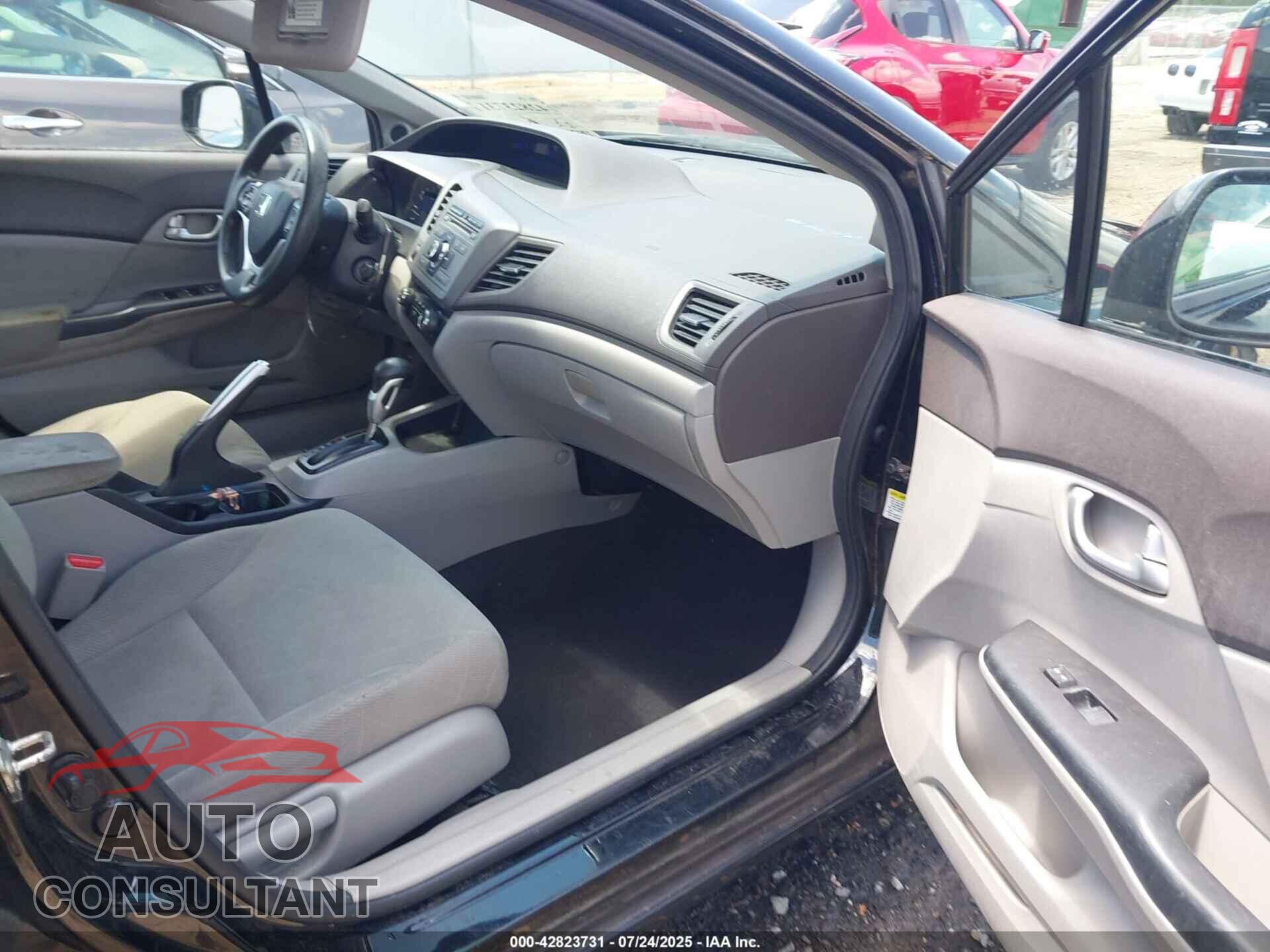 HONDA CIVIC 2012 - 19XFB2F82CE021571