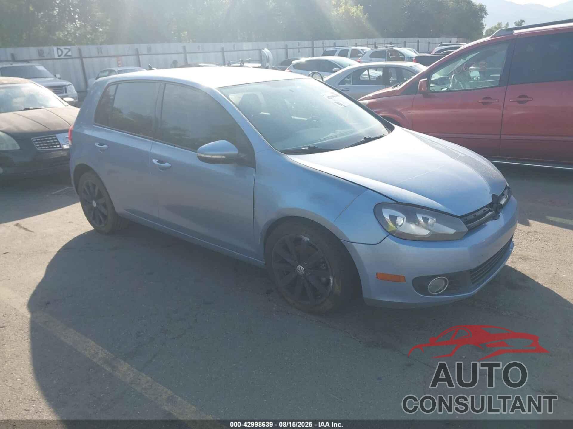 VOLKSWAGEN GOLF 2011 - WVWDM7AJ9BW038977