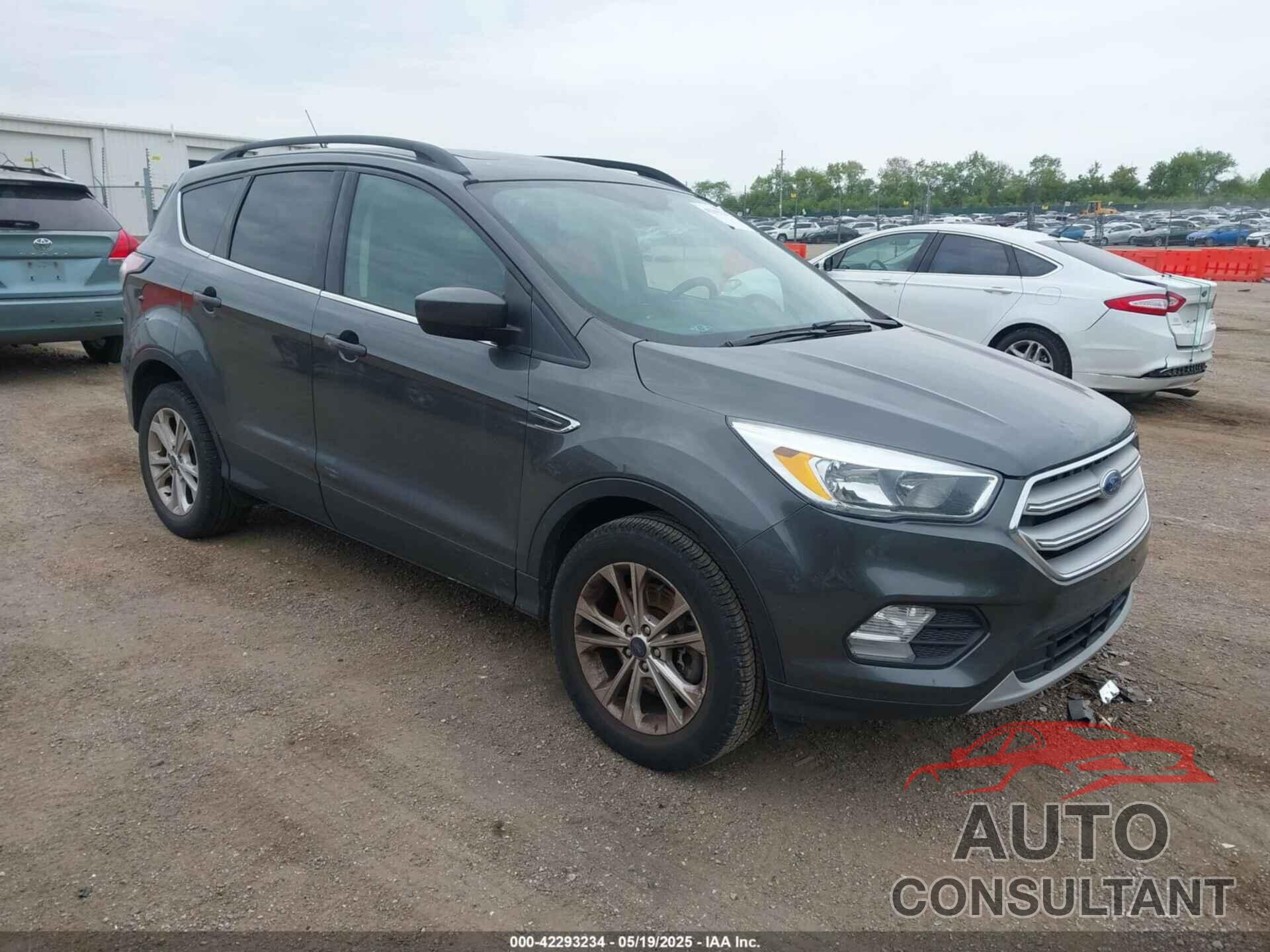 FORD ESCAPE 2018 - 1FMCU9GDXJUB88899