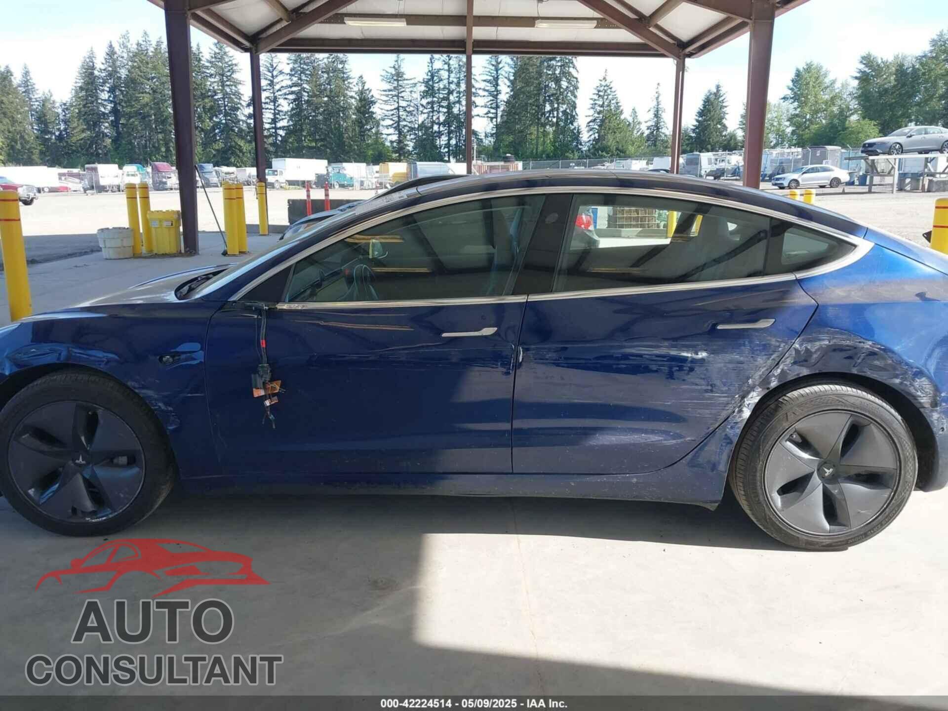 TESLA MODEL 3 2018 - 5YJ3E1EA6JF041970
