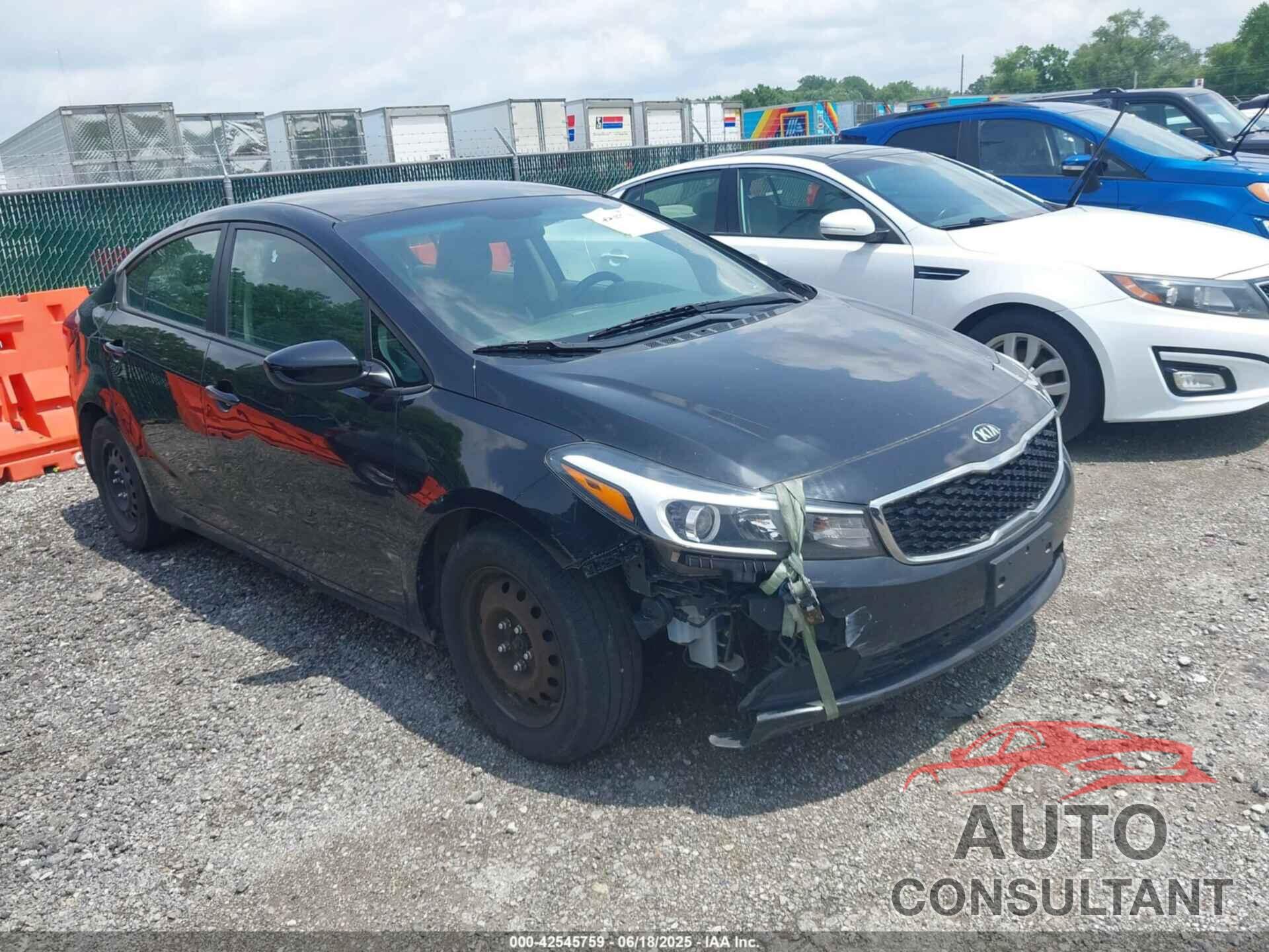 KIA FORTE 2018 - 3KPFL4A71JE211186