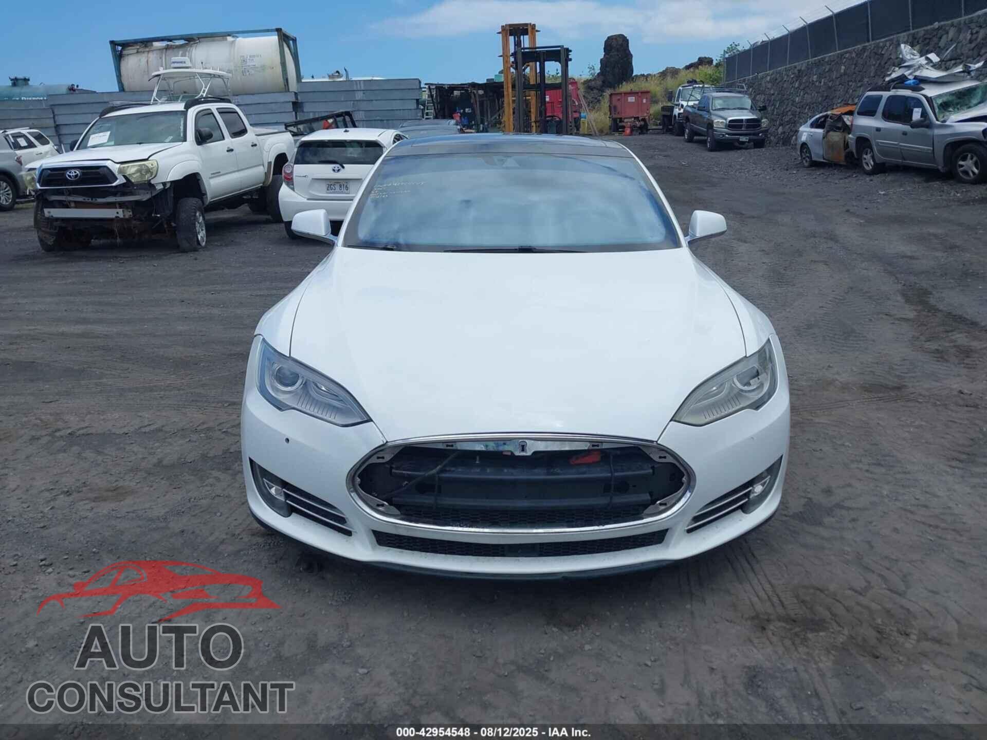 TESLA MODEL S 2015 - 5YJSA1S28FF098330