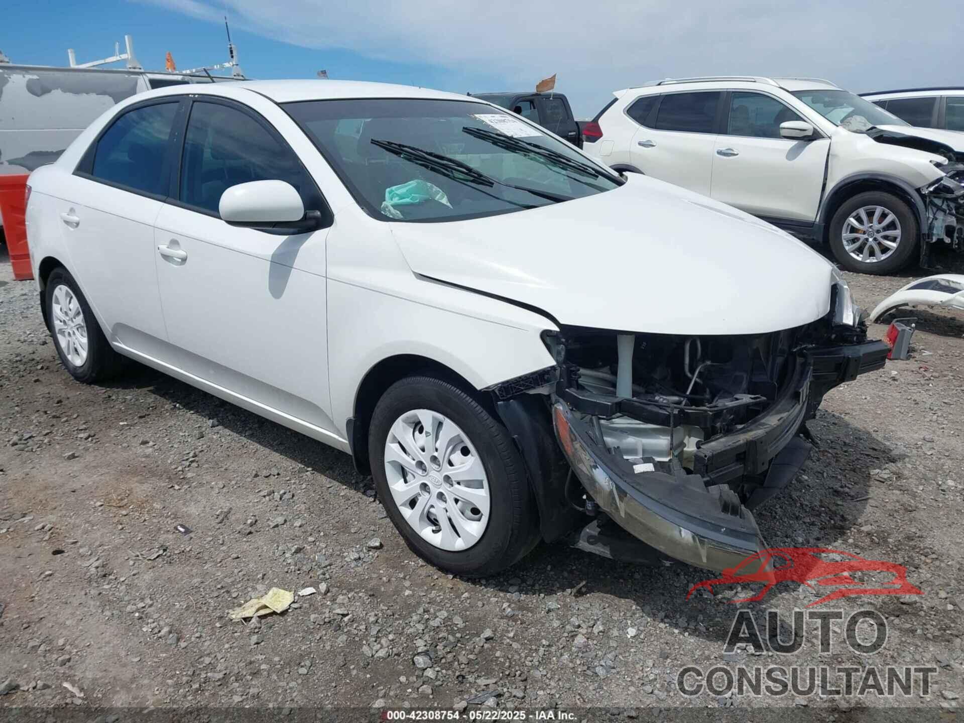 KIA FORTE 2013 - KNAFT4A20D5654592