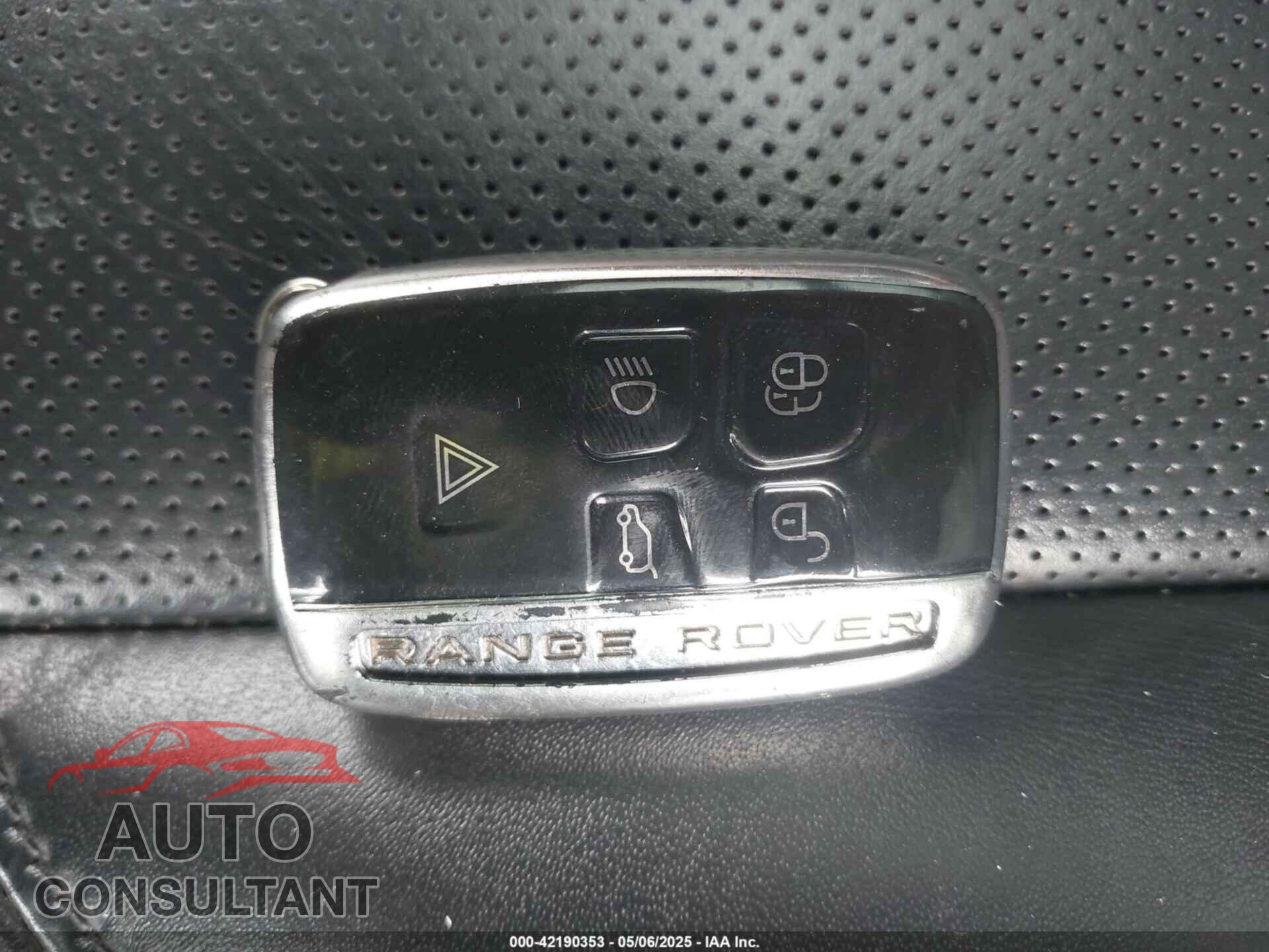 LAND ROVER RANGE ROVER 2014 - SALGS3TF8EA195740