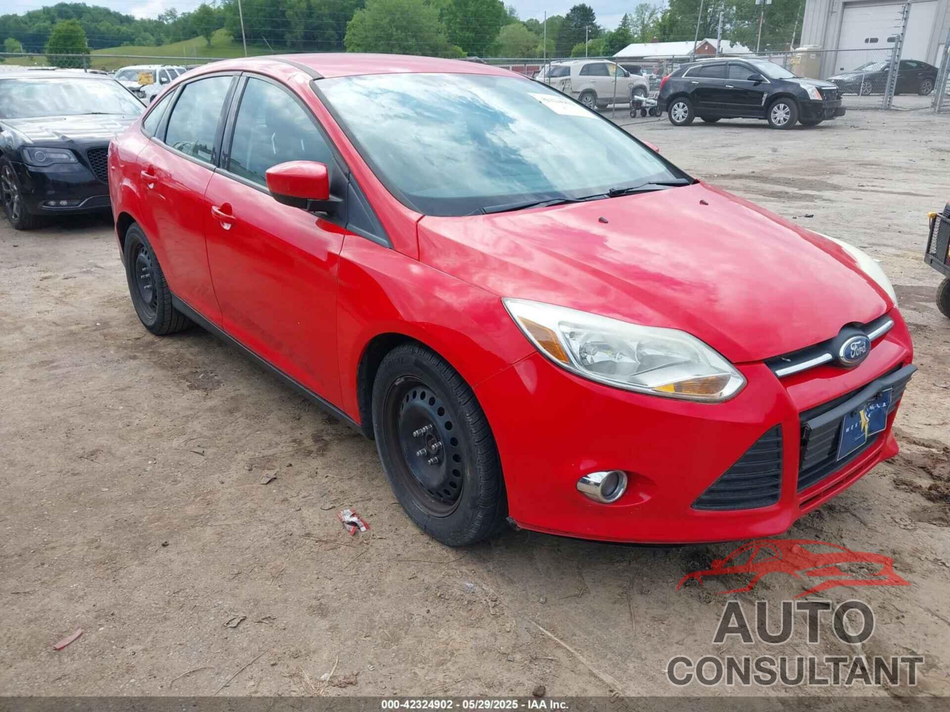 FORD FOCUS 2012 - 1FAHP3F24CL106632