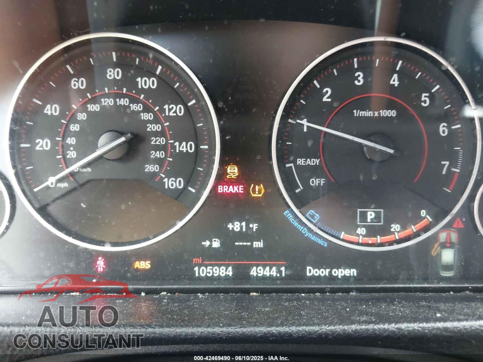 BMW 328I 2016 - WBA8E3G52GNU02202
