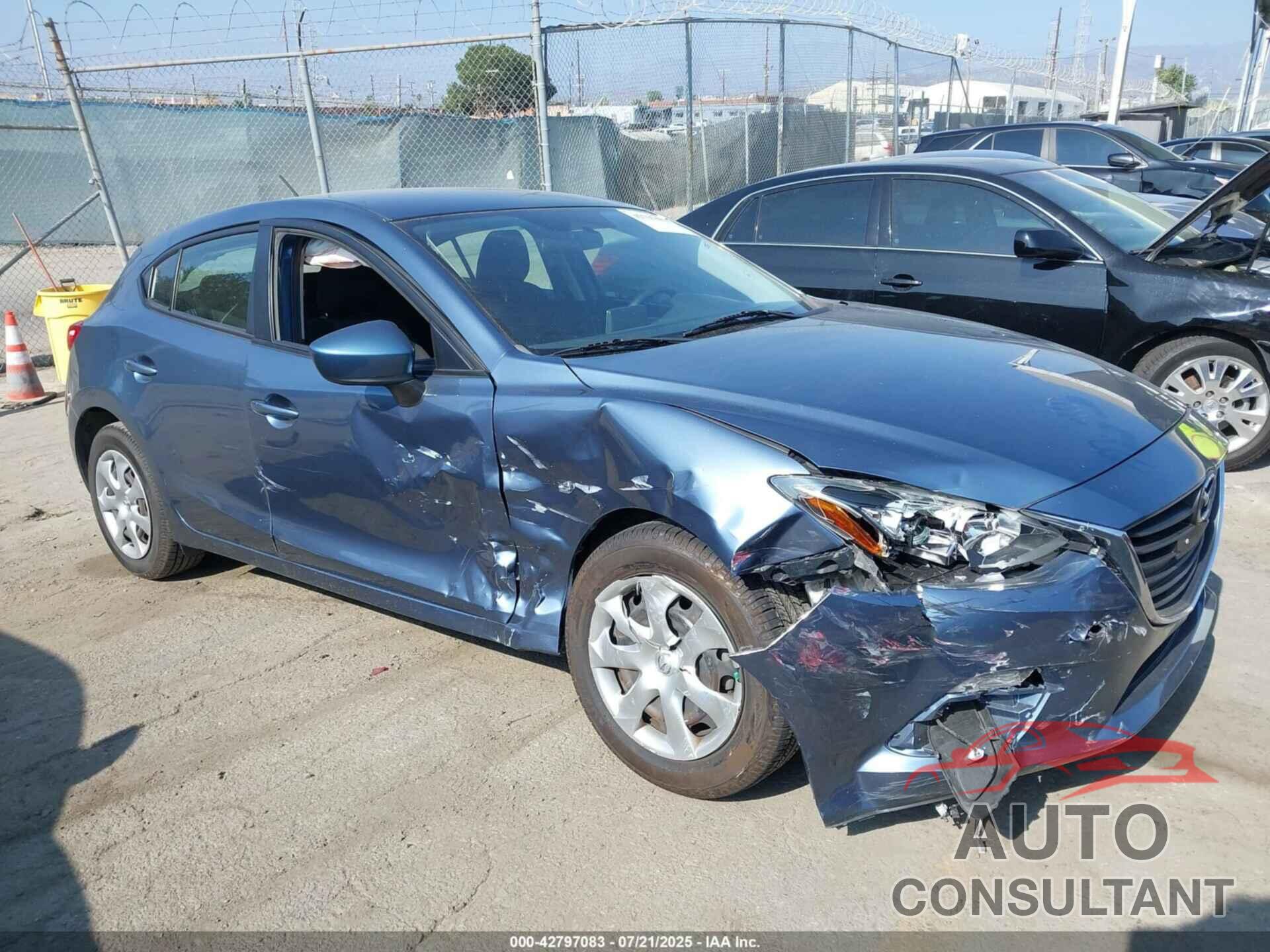 MAZDA MAZDA3 2016 - 3MZBM1J70GM245402