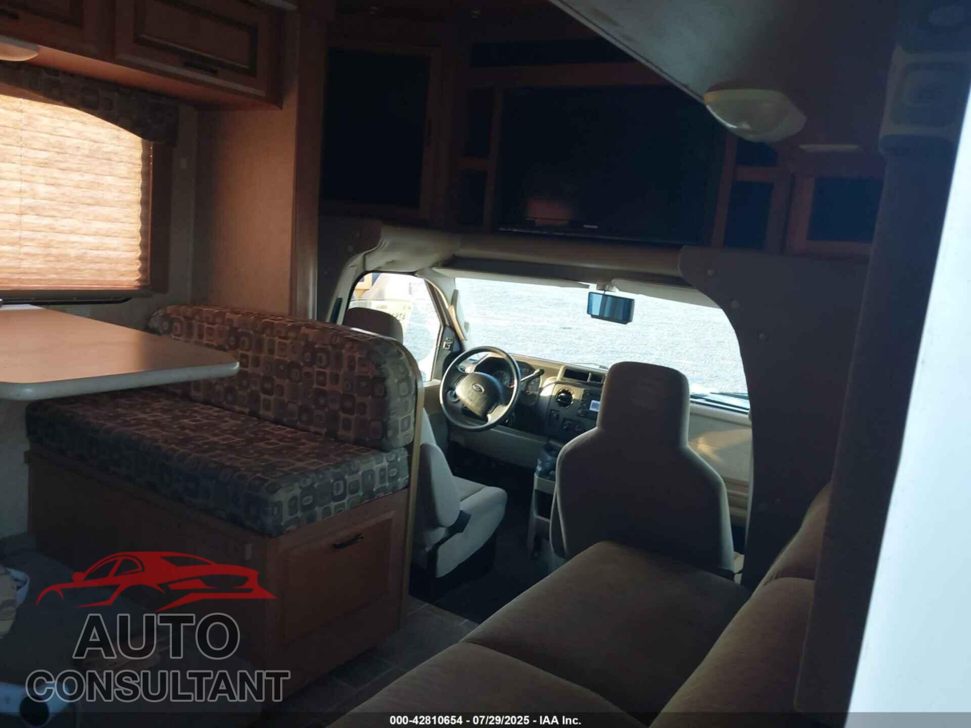 FORD E-450 CUTAWAY 2011 - 1FDXE4FS6BDB04919