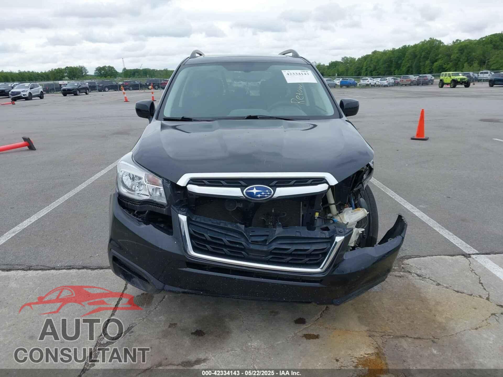 SUBARU FORESTER 2017 - JF2SJAEC1HH533617