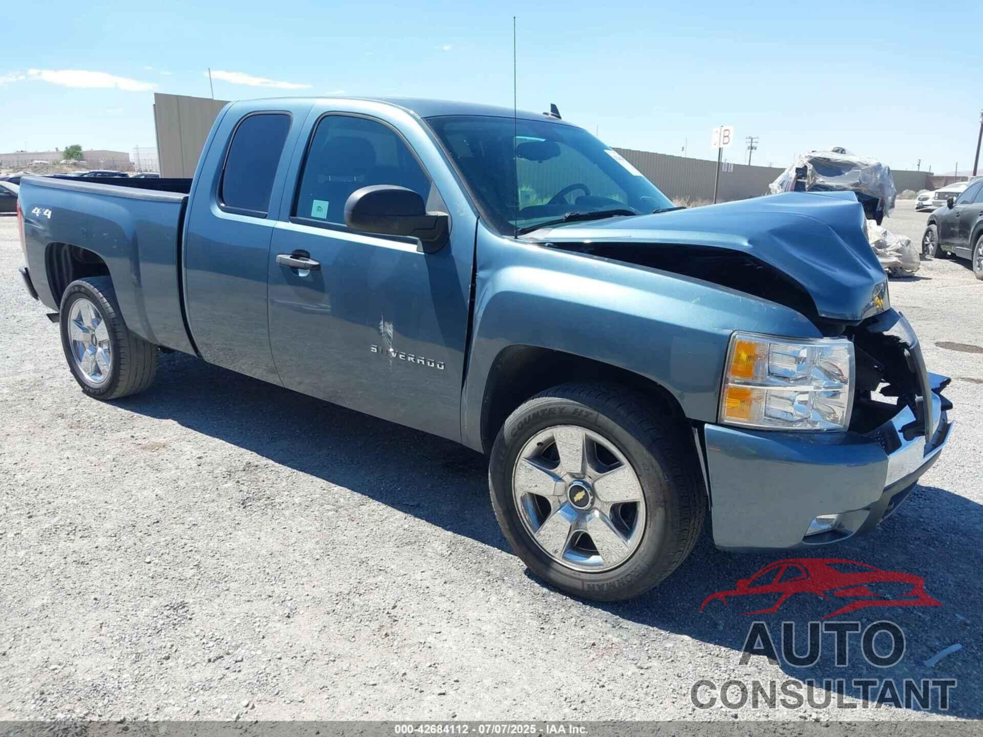 CHEVROLET SILVERADO 1500 2013 - 1GCRKSE77DZ272453