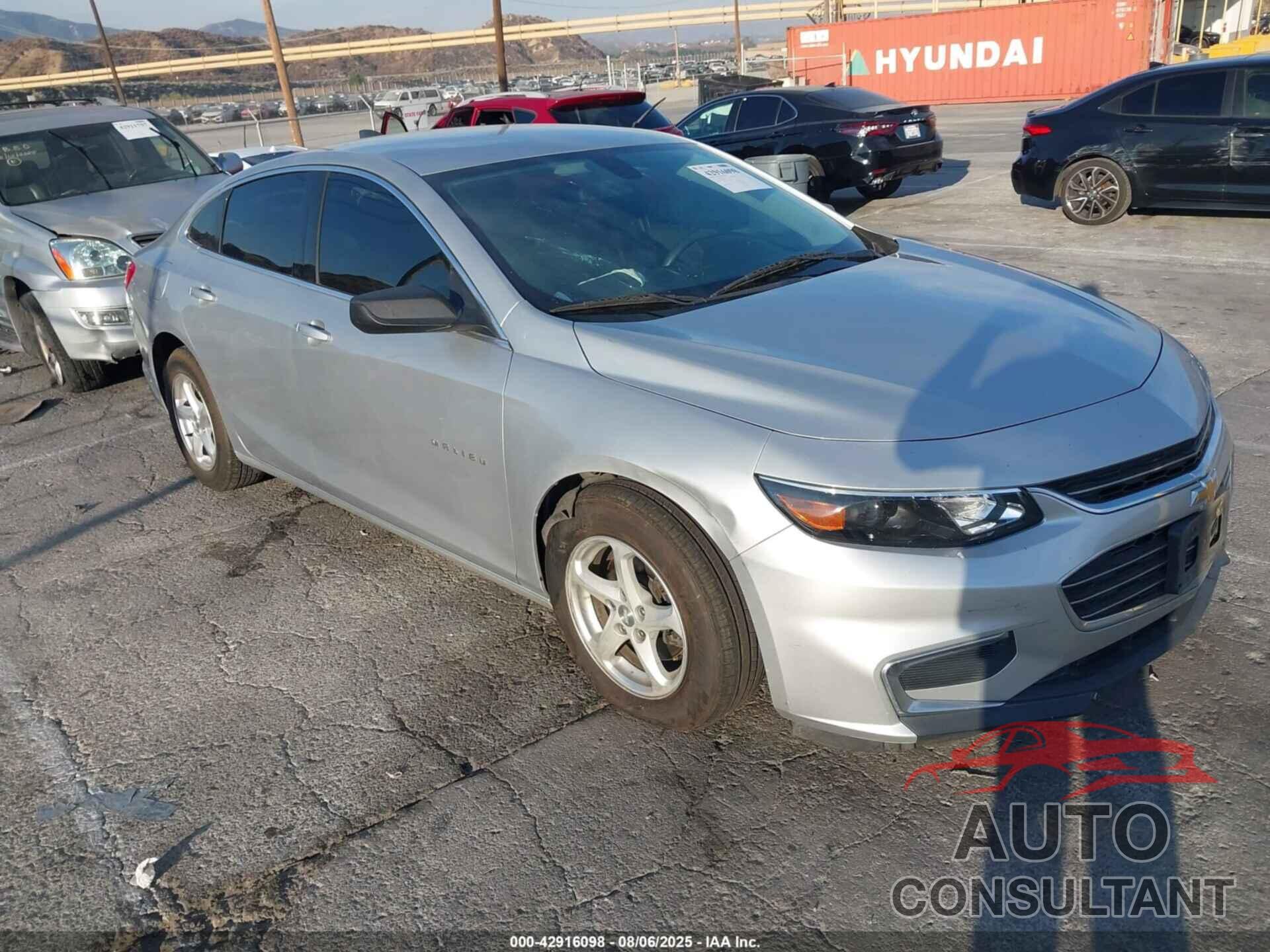 CHEVROLET MALIBU 2018 - 1G1ZB5ST9JF216734