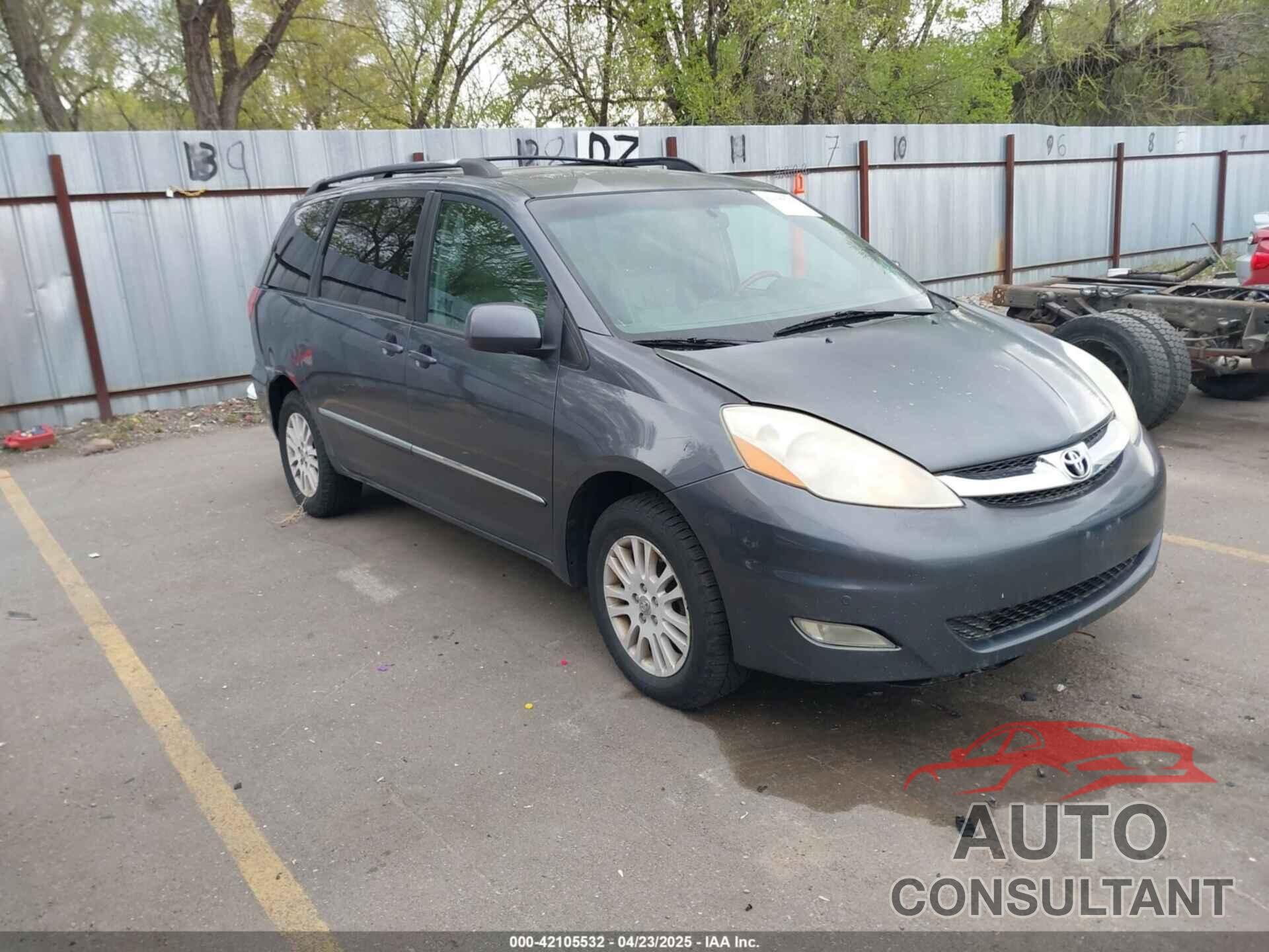 TOYOTA SIENNA 2009 - 5TDBK22C19S027059