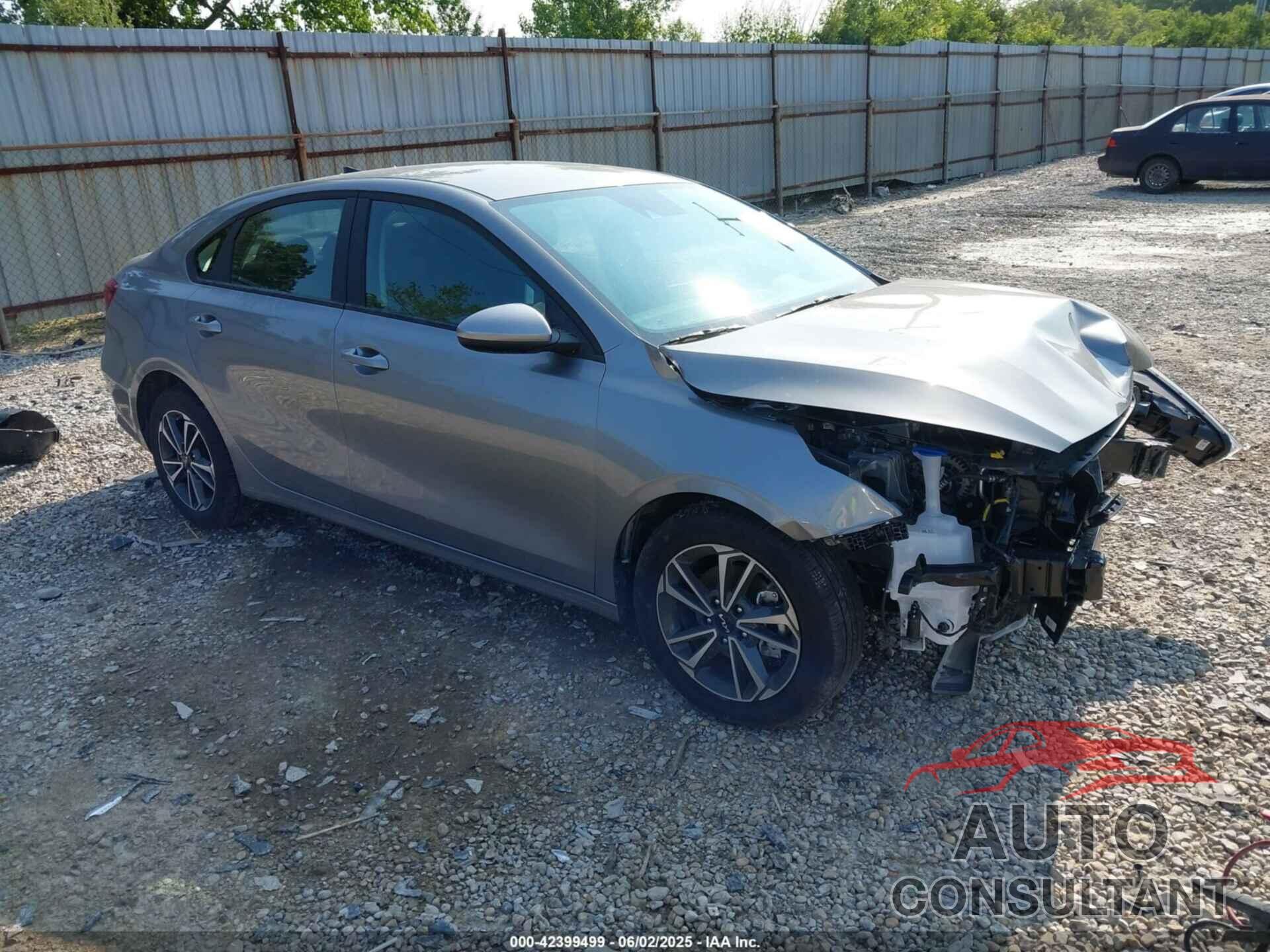 KIA FORTE 2024 - 3KPF24AD8RE840156