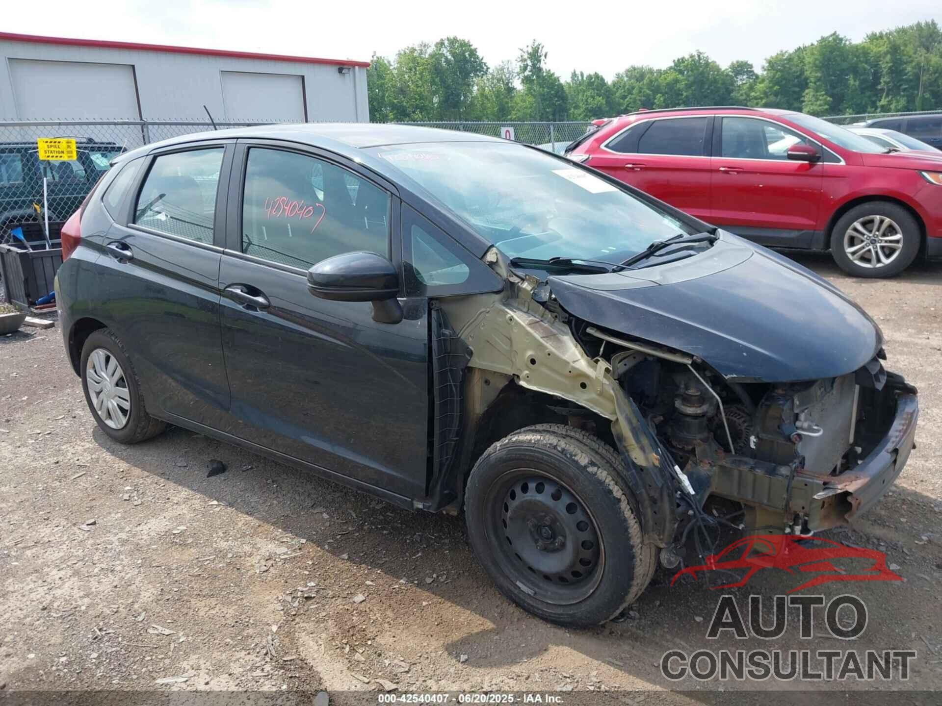 HONDA FIT 2015 - 3HGGK5H56FM724269