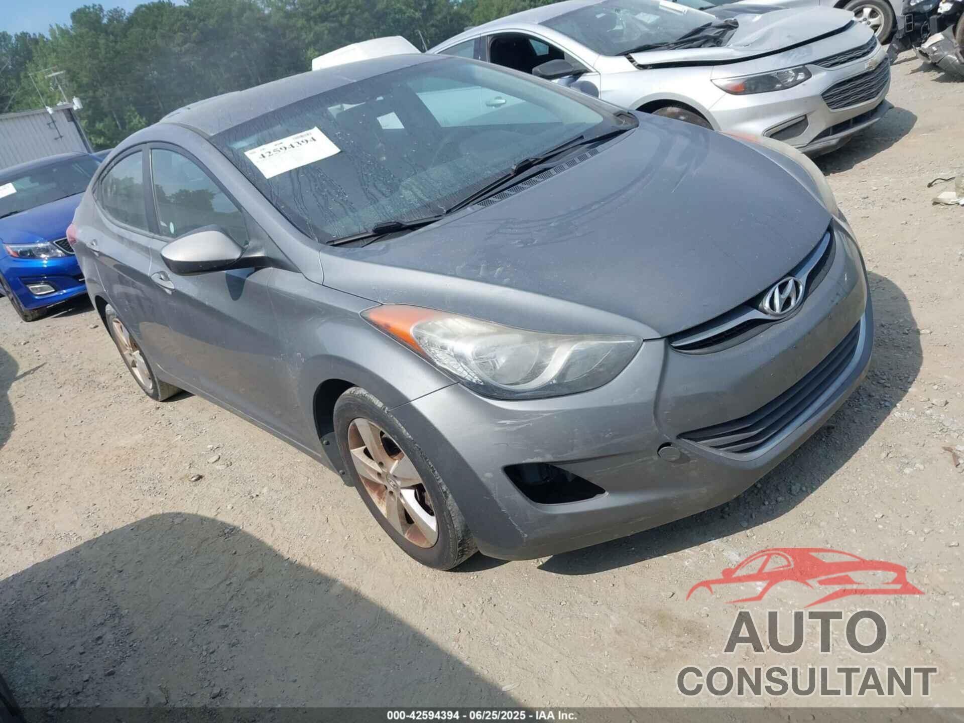 HYUNDAI ELANTRA 2013 - 5NPDH4AE7DH349614