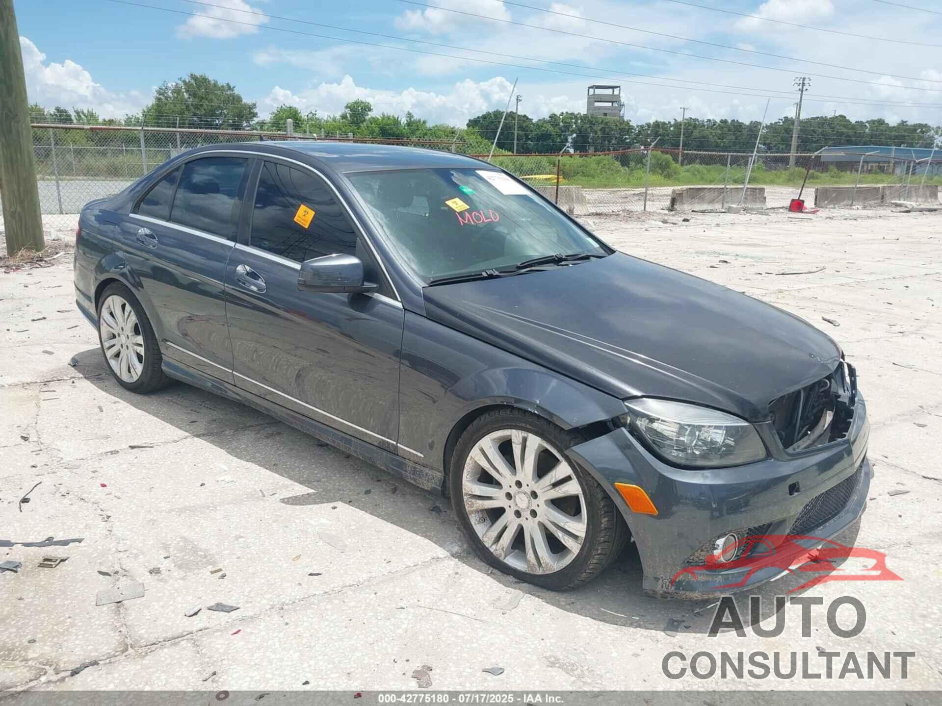 MERCEDES-BENZ C 300 2010 - WDDGF5EB9AR097528