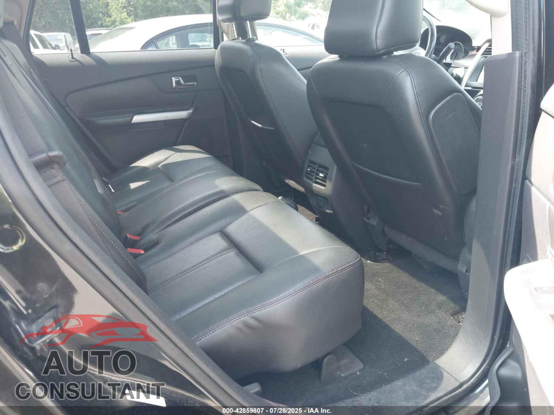 FORD EDGE 2011 - 2FMDK4KC8BBA11111