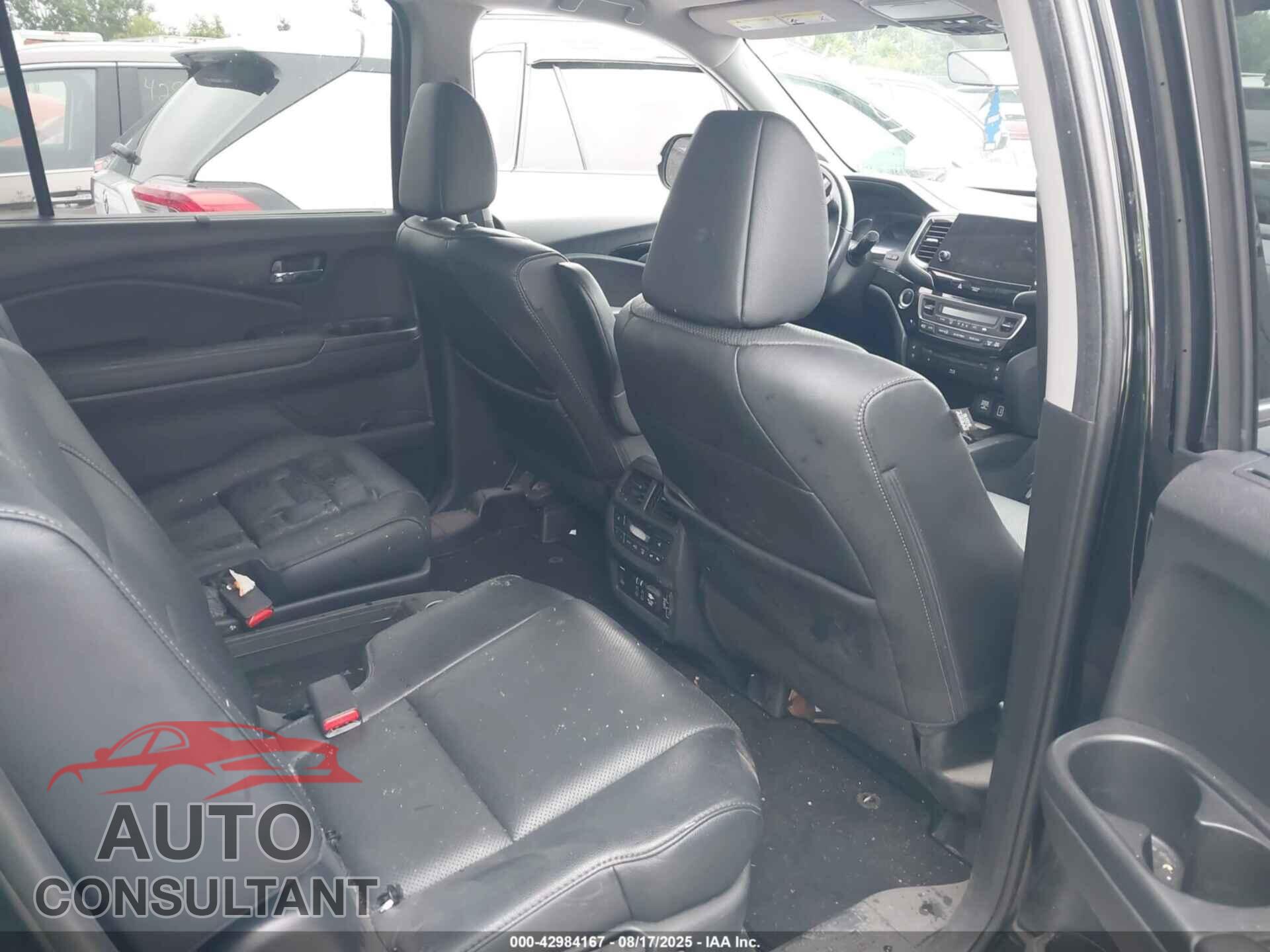 HONDA PILOT 2021 - 5FNYF6H01MB036750