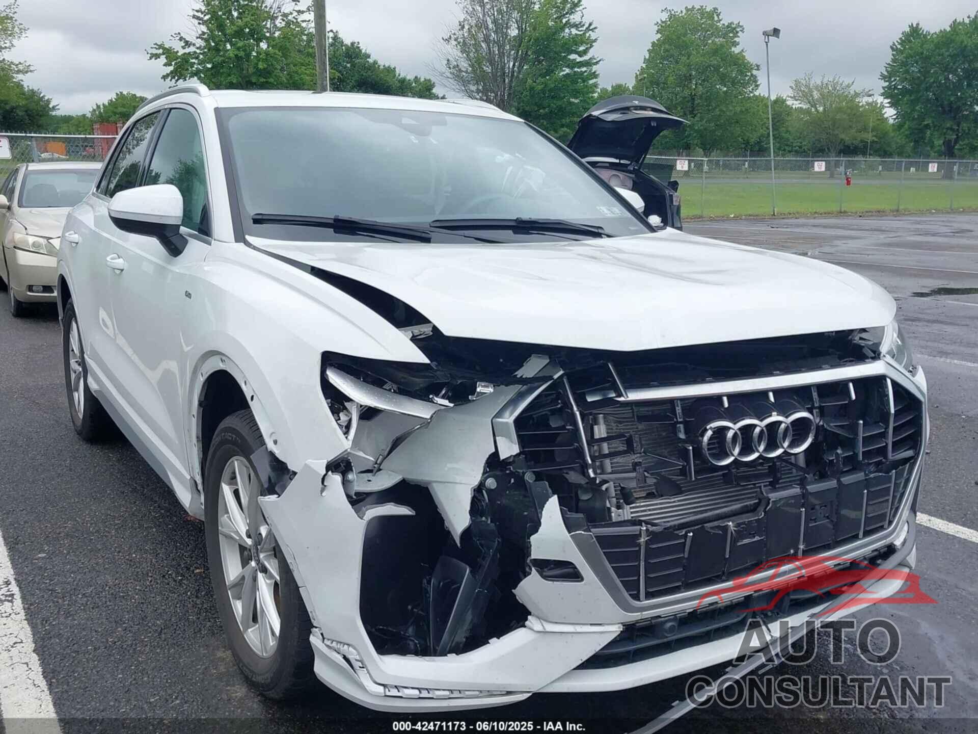 AUDI Q3 2024 - WA1EECF34R1033594
