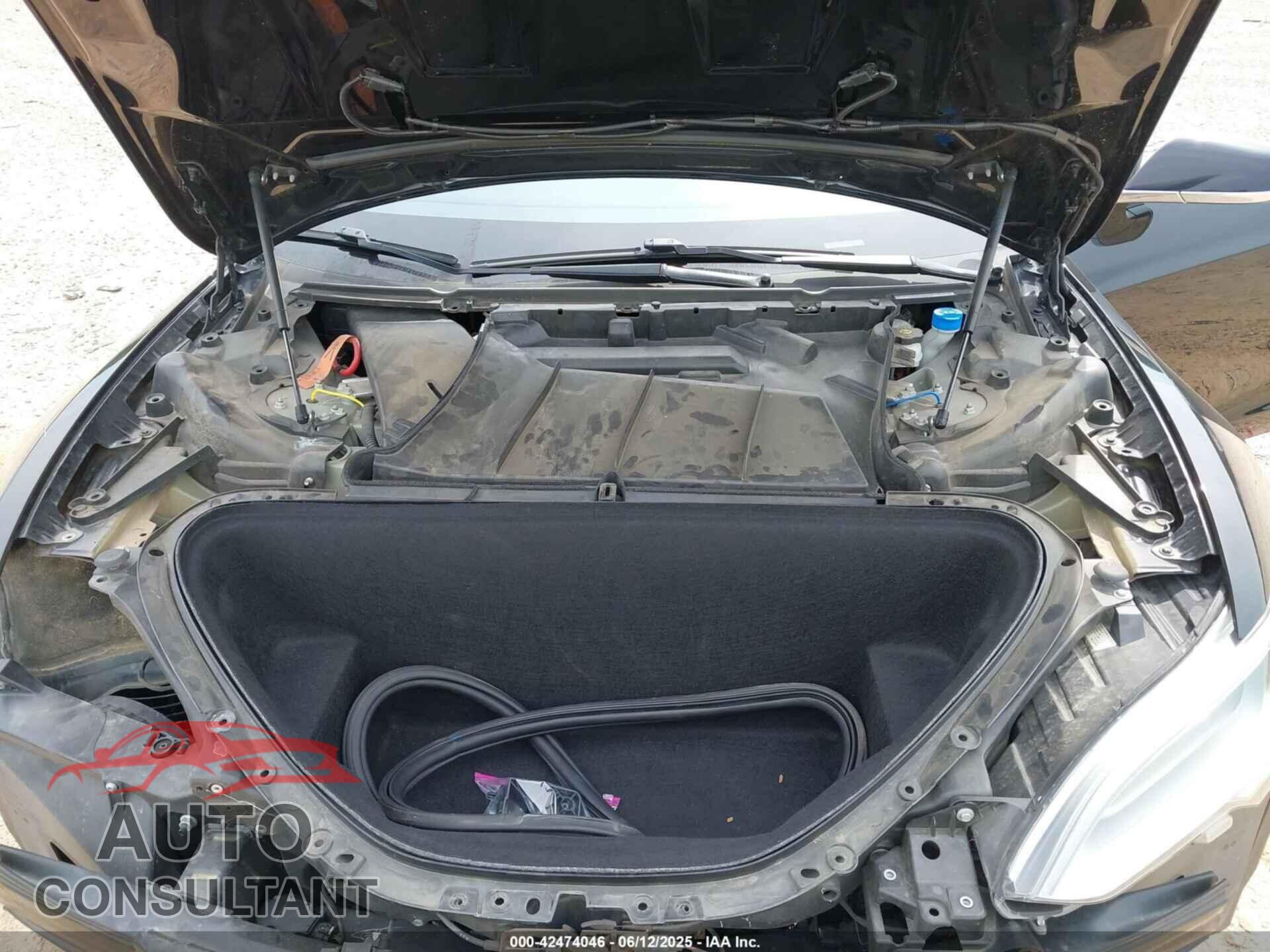 TESLA MODEL S 2018 - 5YJSA1E29JF280977