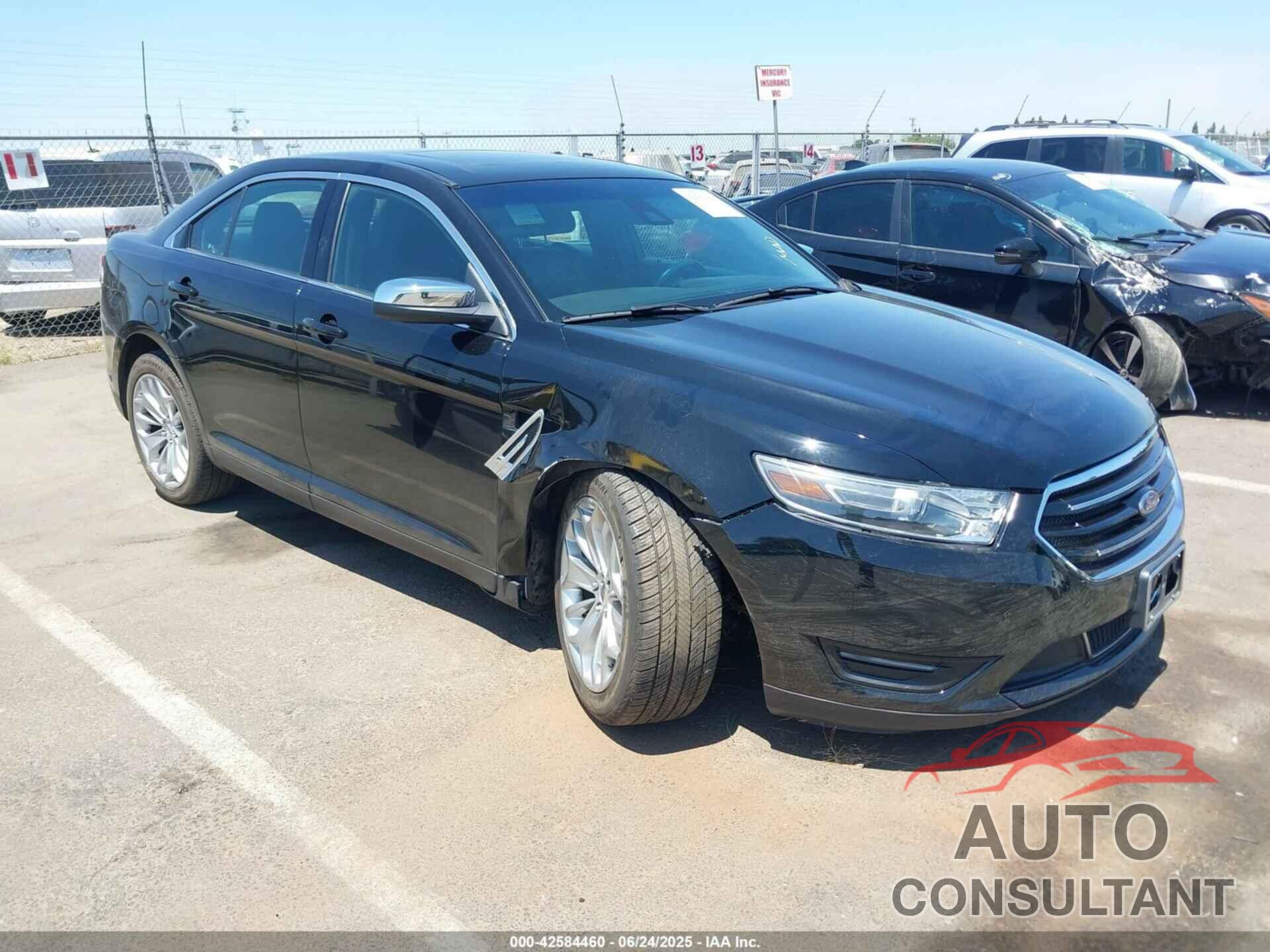 FORD TAURUS 2018 - 1FAHP2F83JG110451