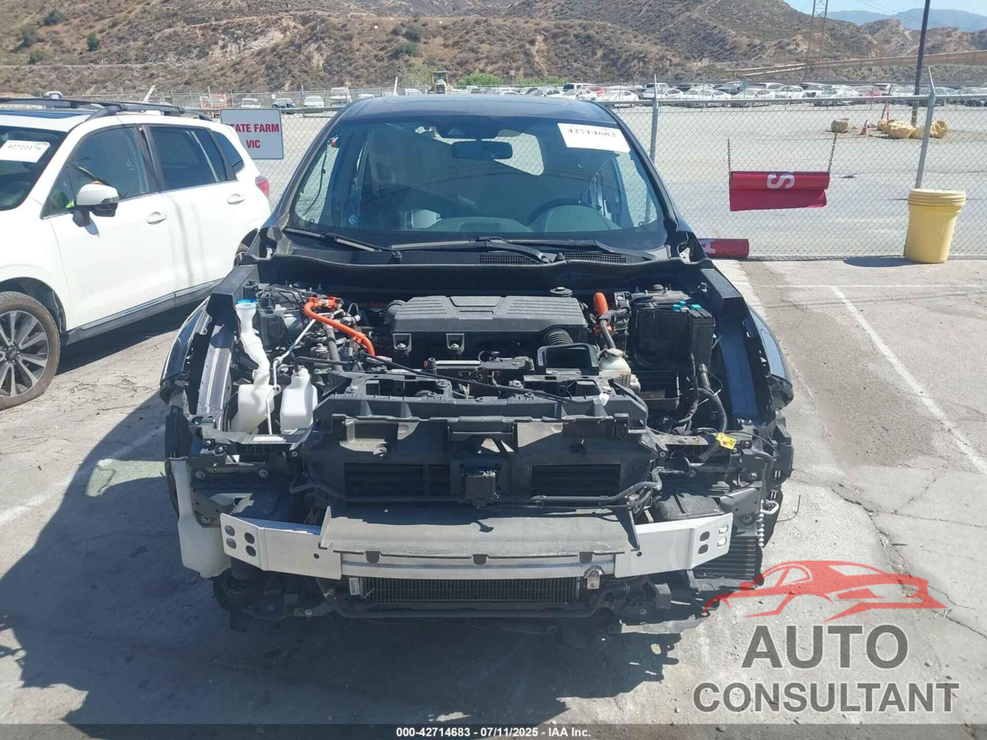 HONDA CR-V HYBRID 2022 - 5J6RT6H89NL030979