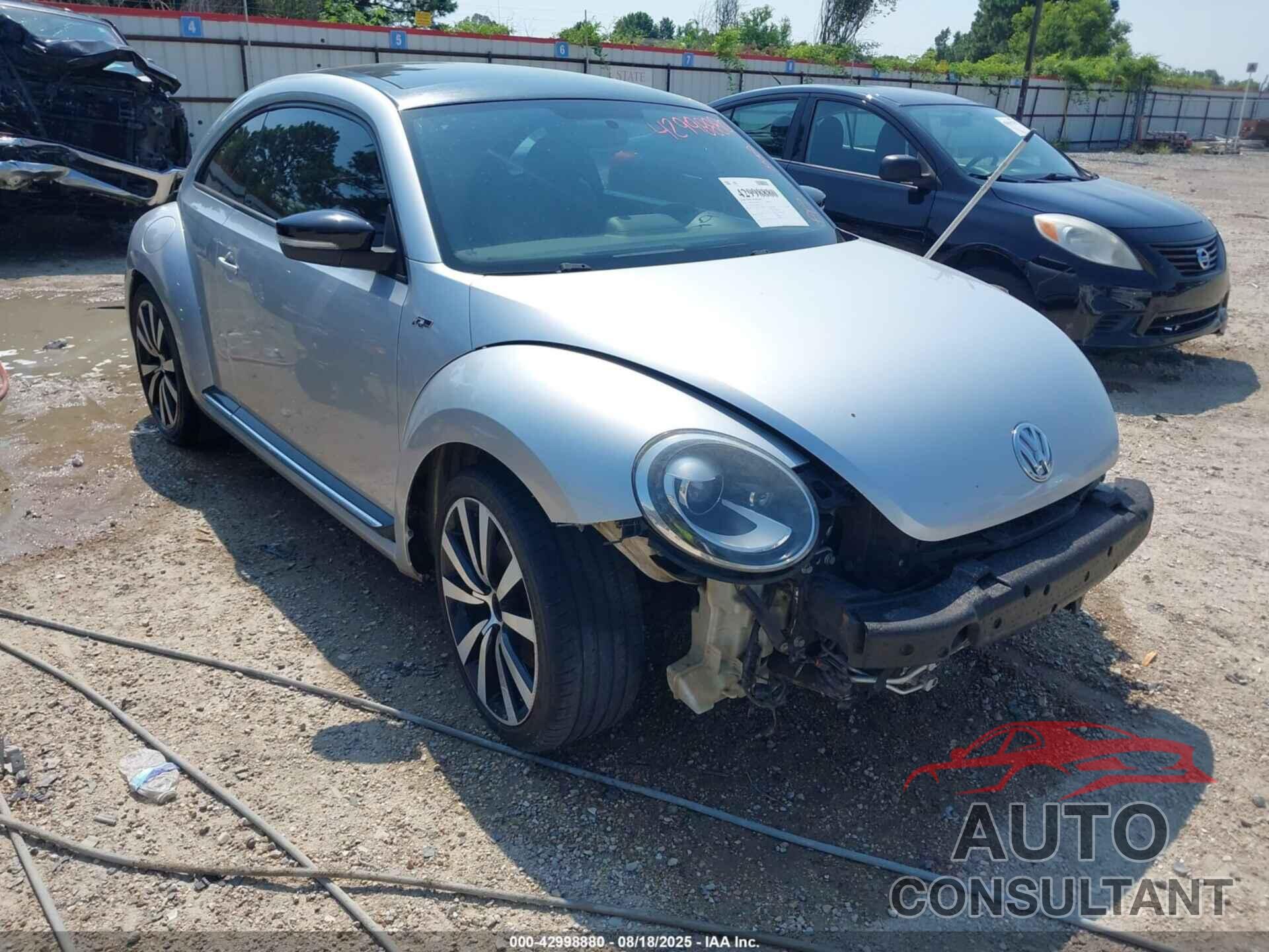 VOLKSWAGEN BEETLE 2013 - 3VWVT7AT6DM675902